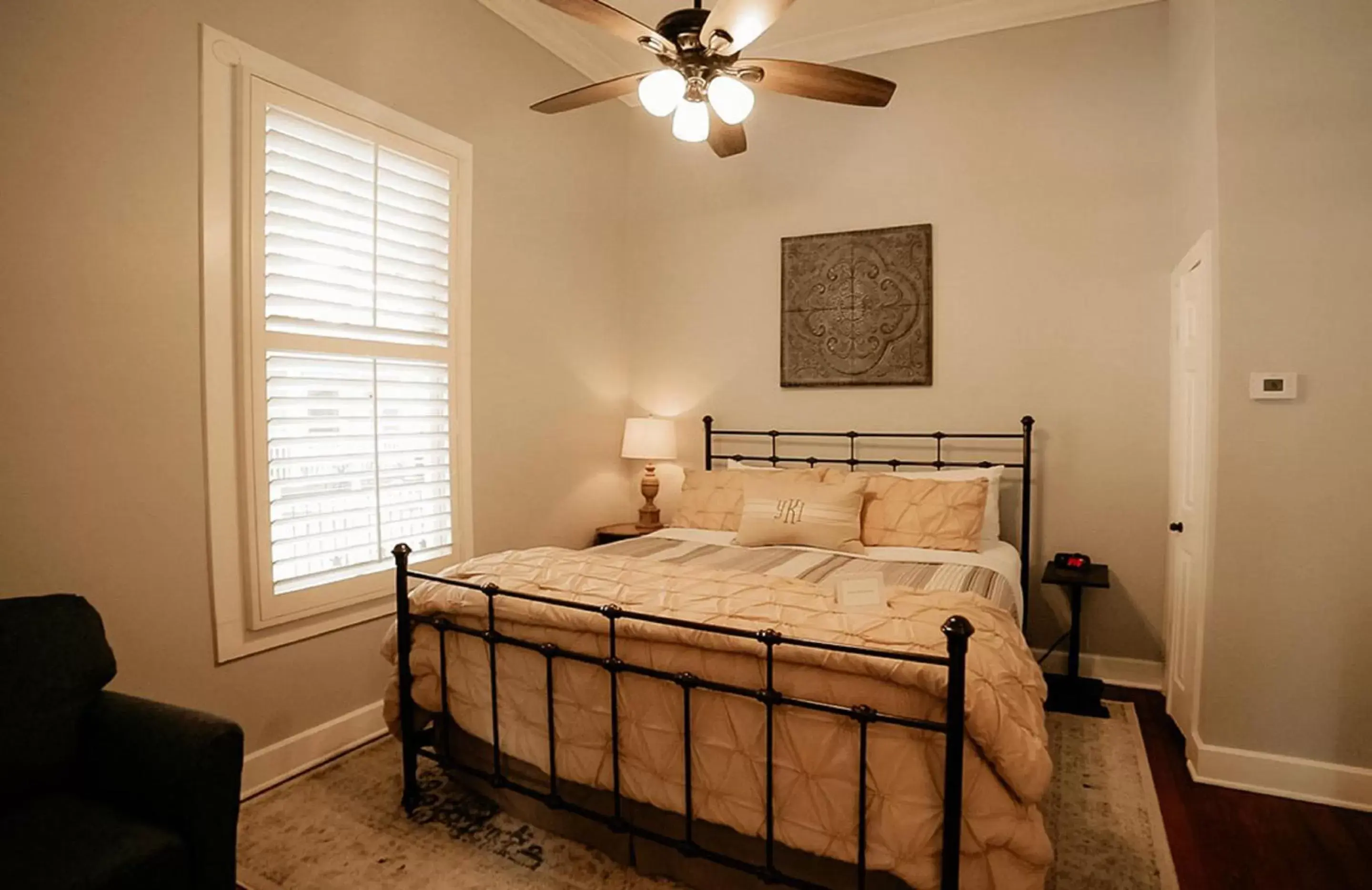 Superior Triple Room - single occupancy in The Kendall Superior Triple Room - single occupancy in The Kendall