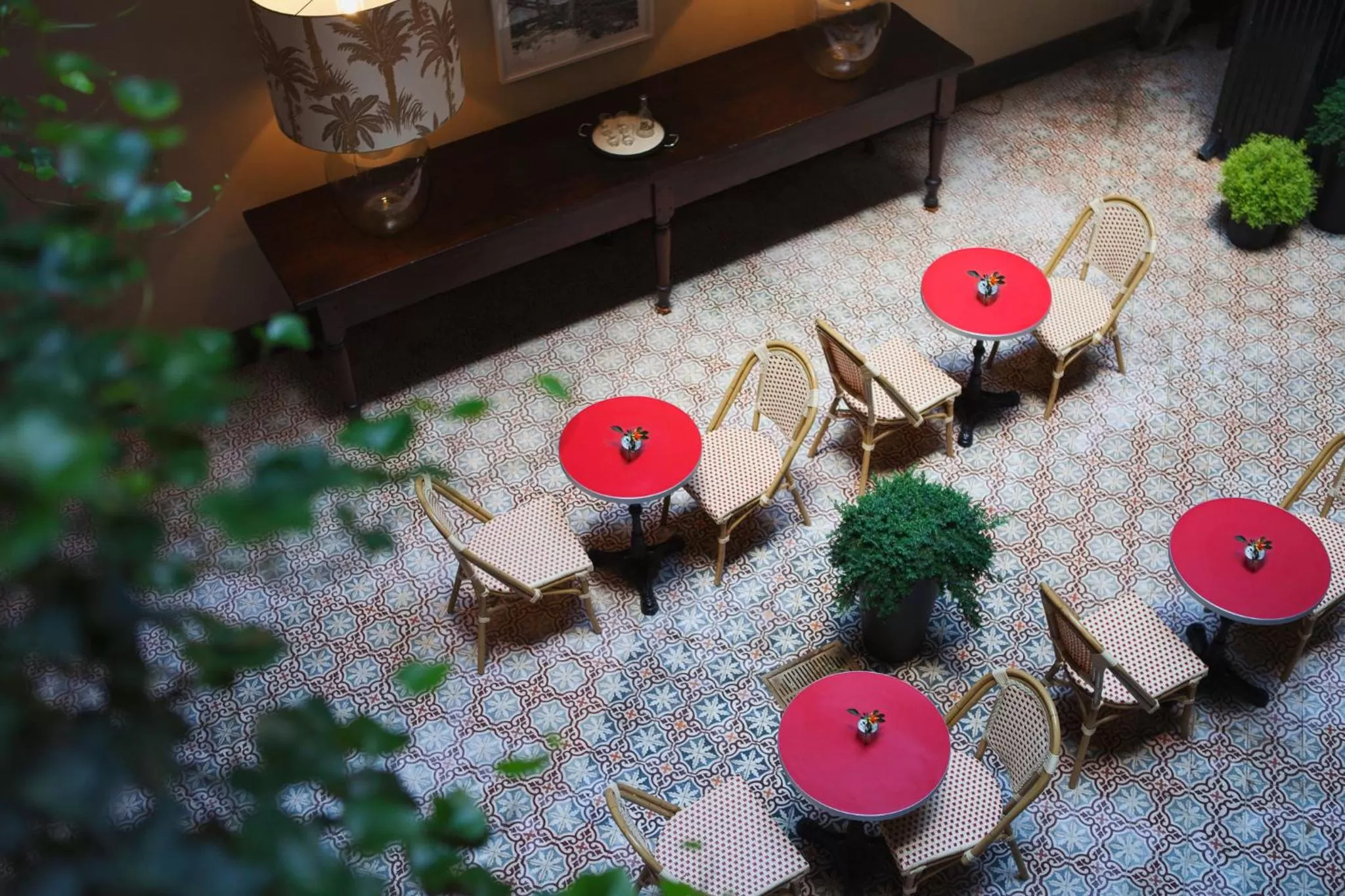 Inner courtyard view in The Broome