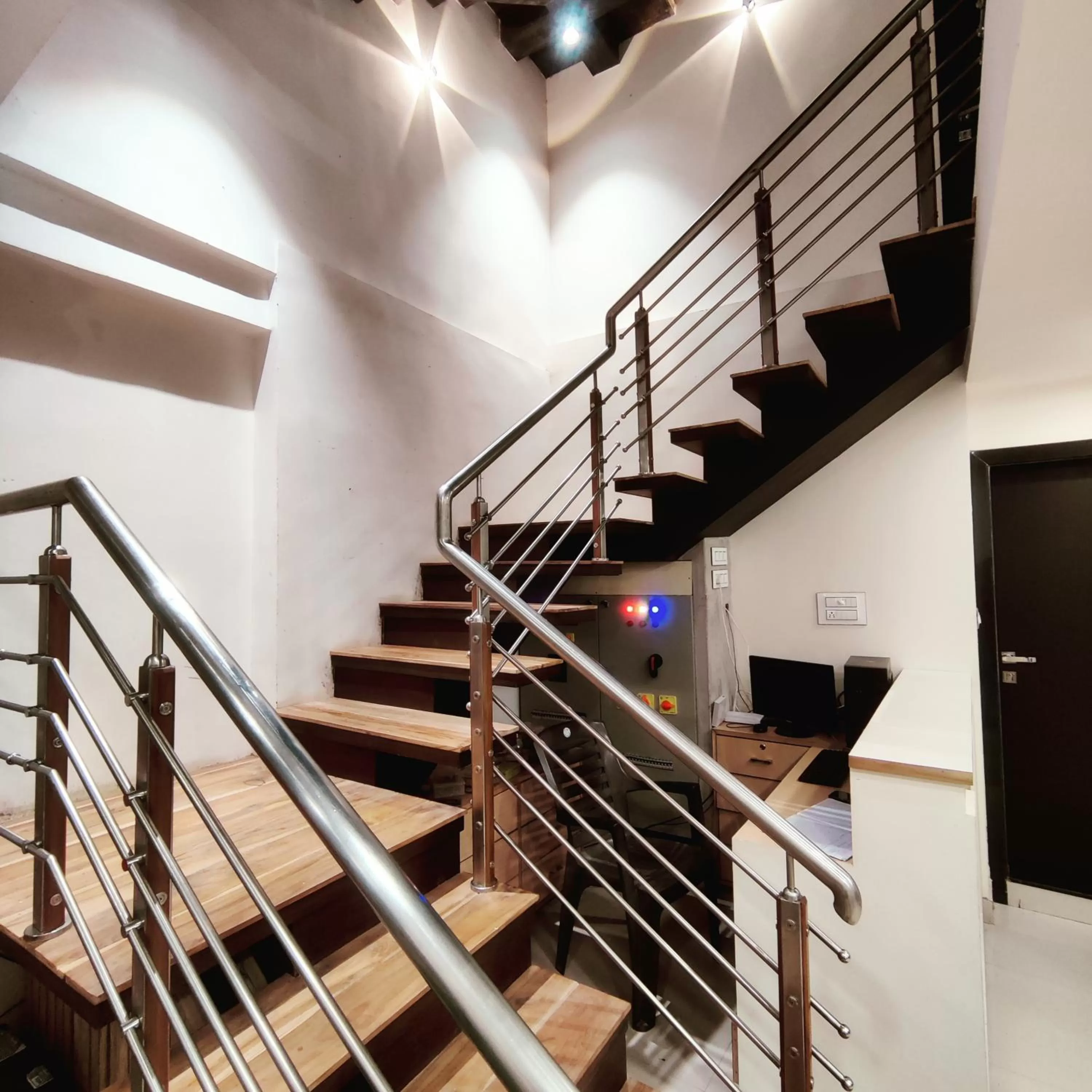 Property building in Abu Inn, Mount Abu - The Luxury Boutique Stay