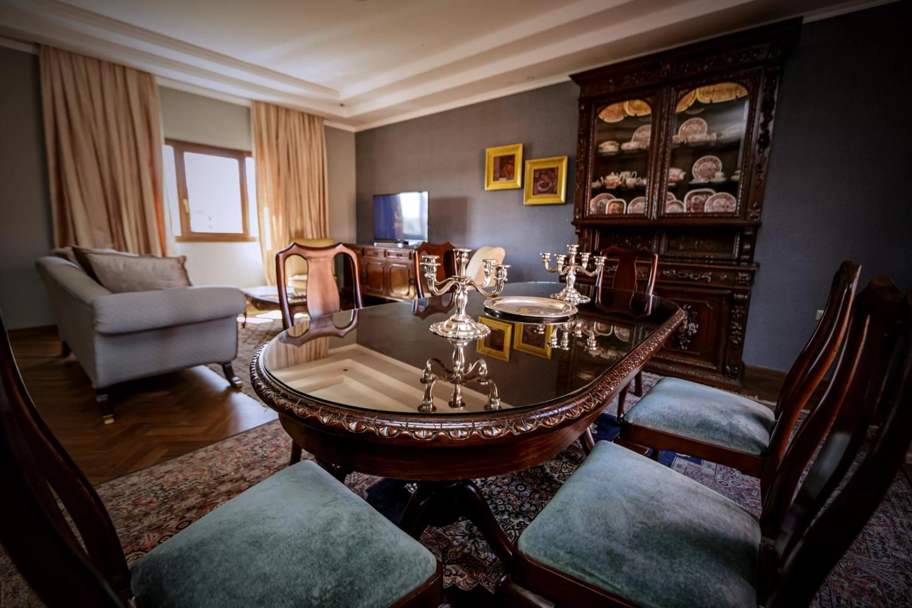 Living room, Dining Area in Nino Hotel Boutique