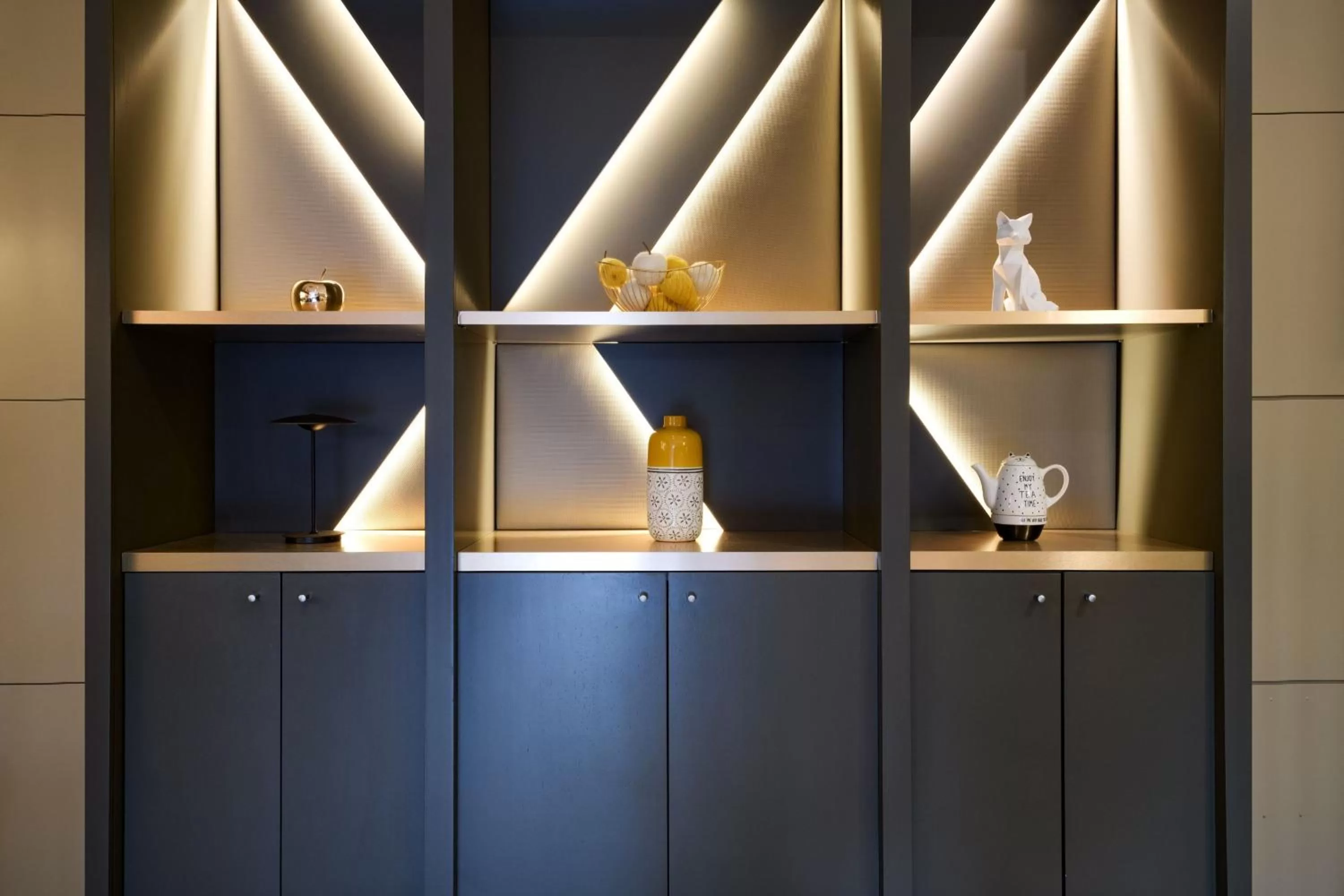 Lounge or bar in AC Hotel Aravaca by Marriott