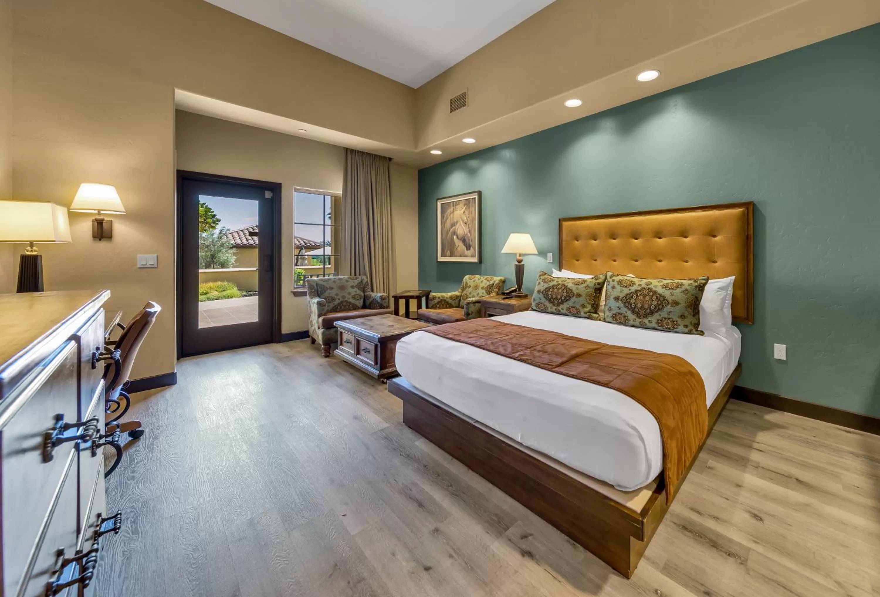 Bed in The Murieta Inn and Spa