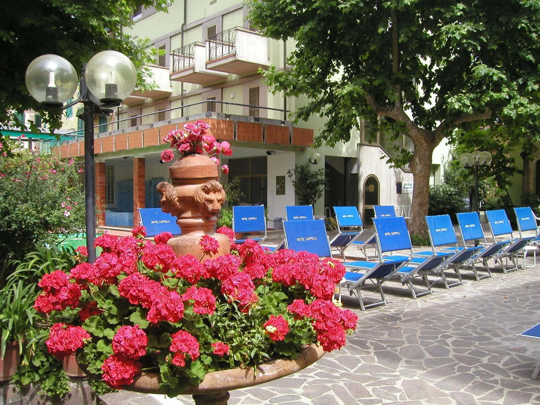 Patio in HG Hotel Cappelli