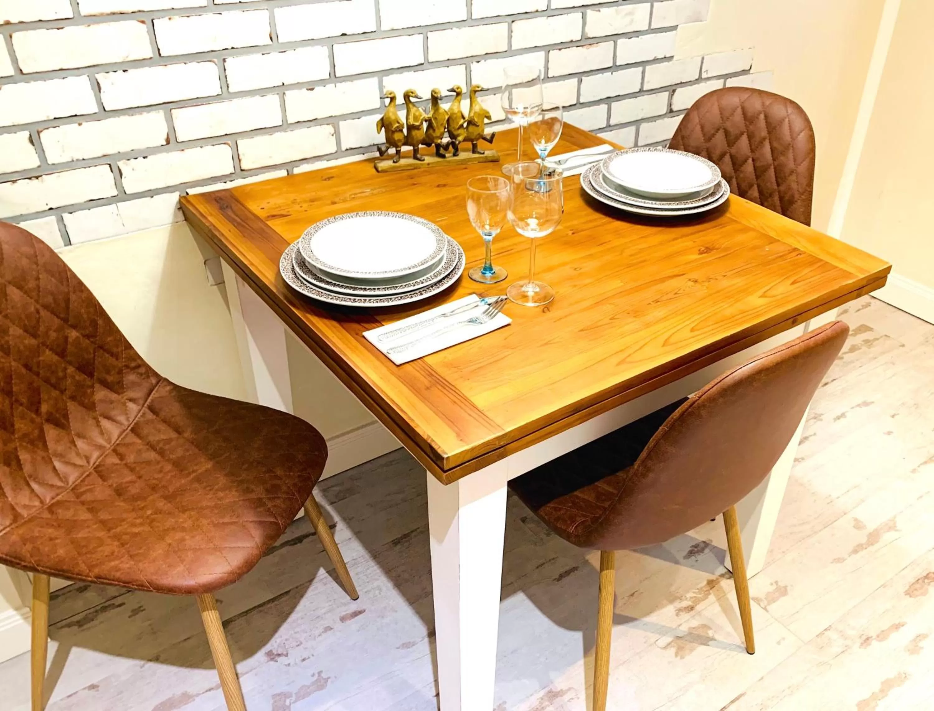 Dining Area in BESOTEL Mettmann