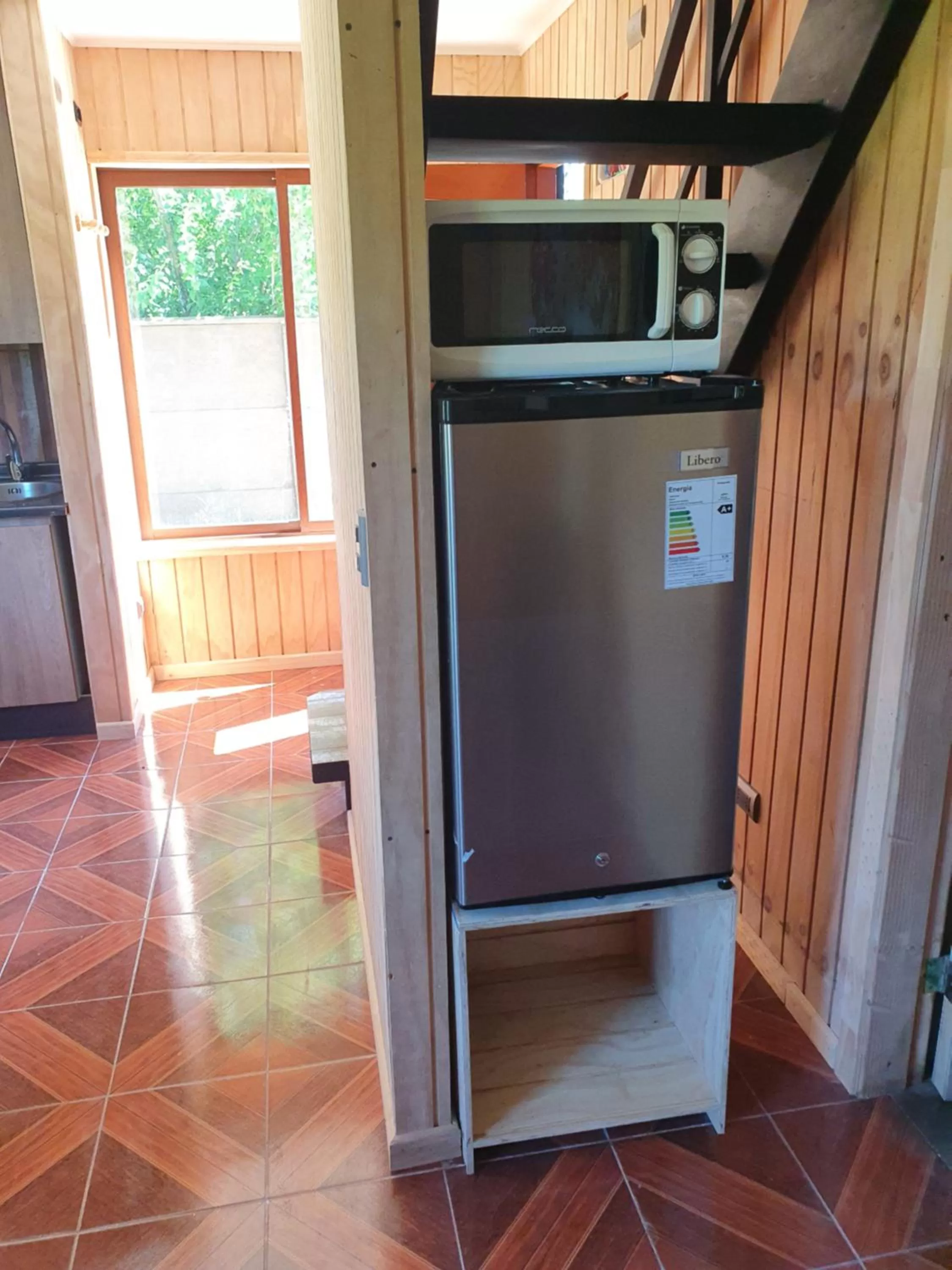 Kitchen or kitchenette, TV/Entertainment Center in Cabañas Rosner