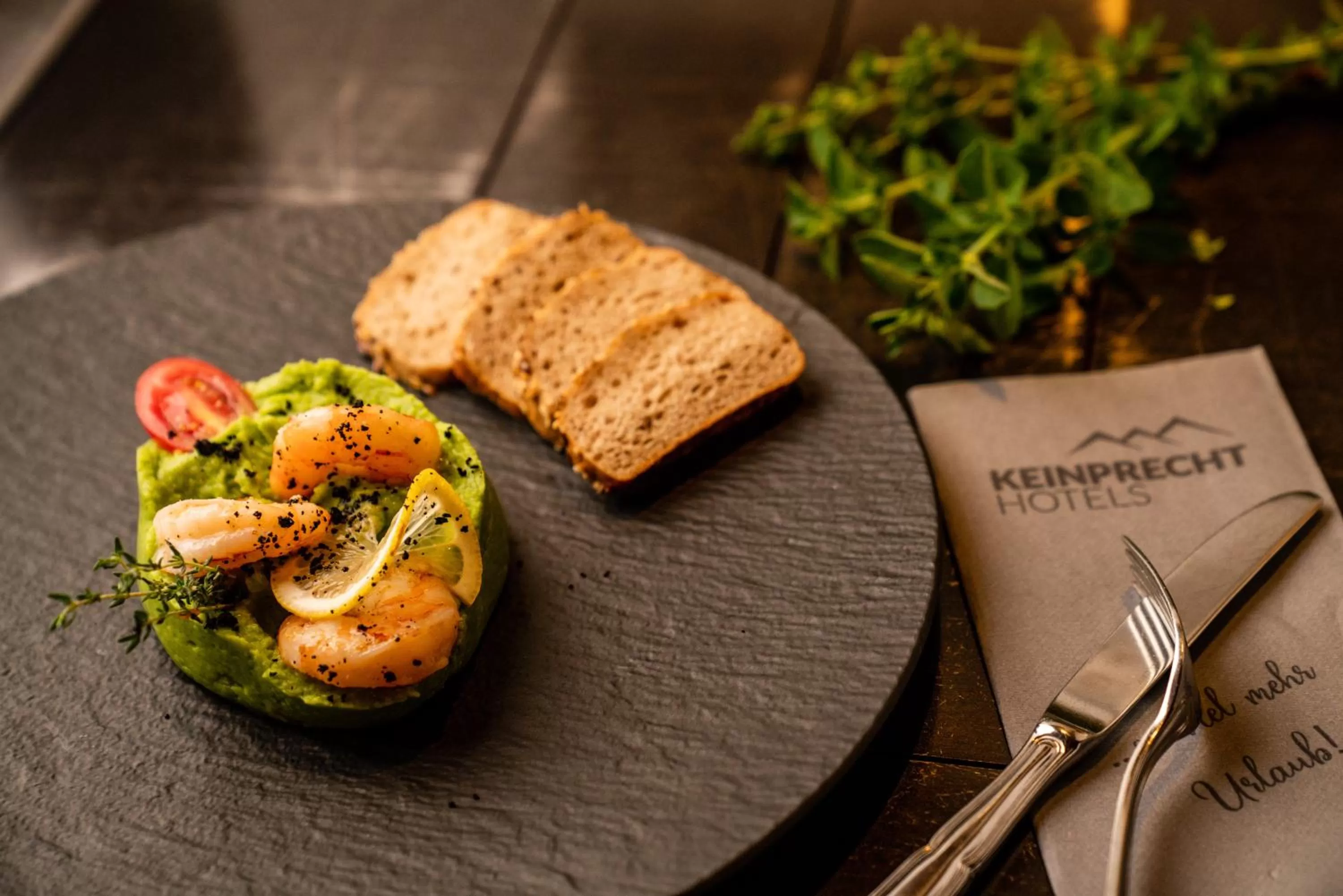 Restaurant/places to eat in Almwelt Austria