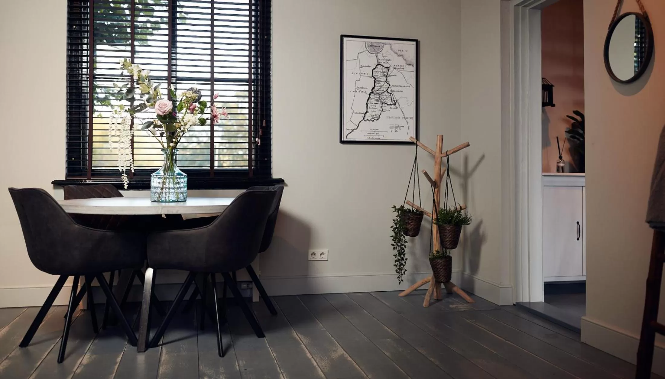 Dining Area in HUISJES AAN DE AMSTEL - Your home away from home