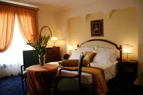 Superior Double or Twin Room with Garden View in Grand Hotel Palace Superior Double or Twin Room with Garden View in Grand Hotel Palace