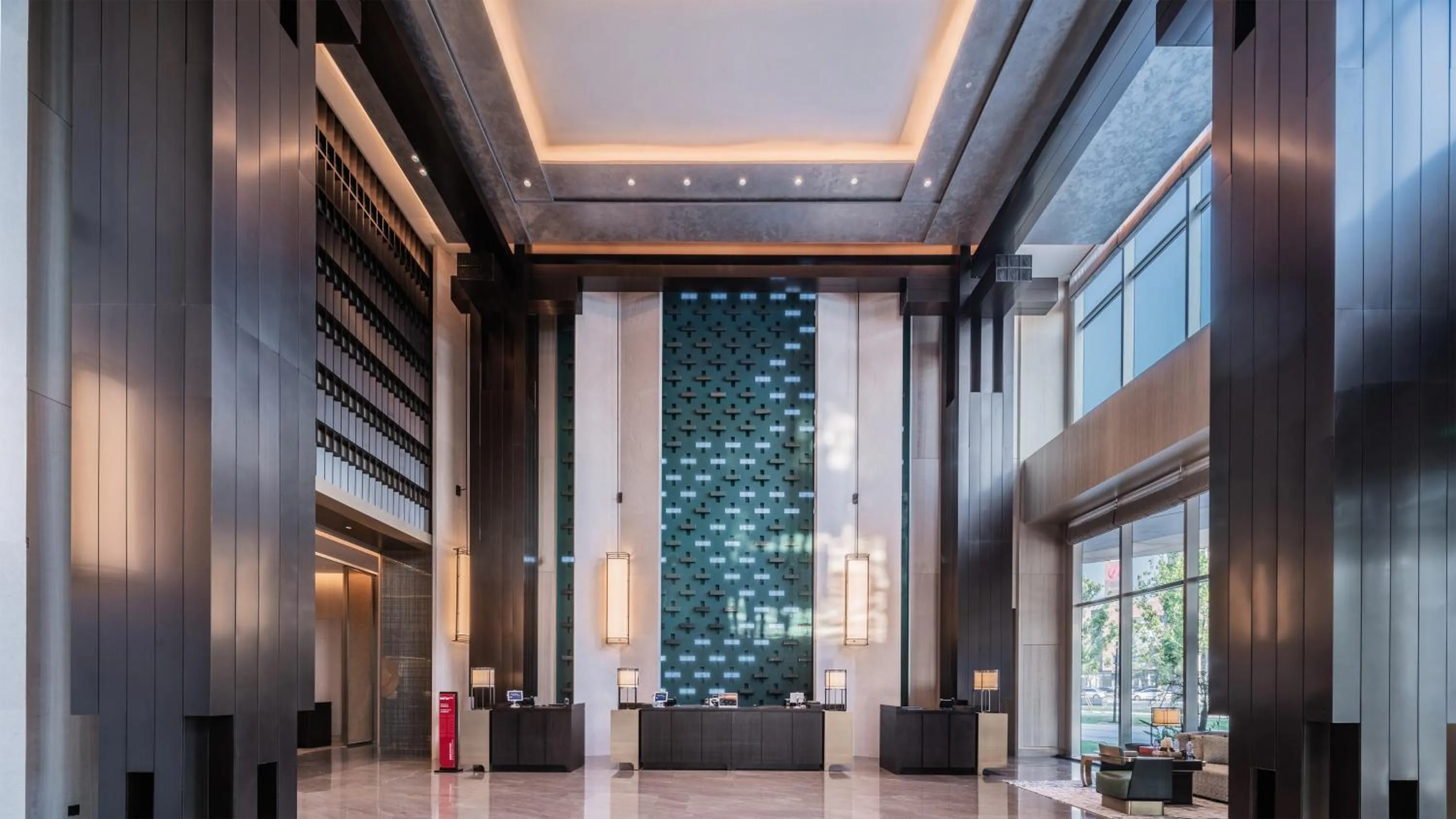 Property building in HUALUXE Xi'an Chanba by IHG