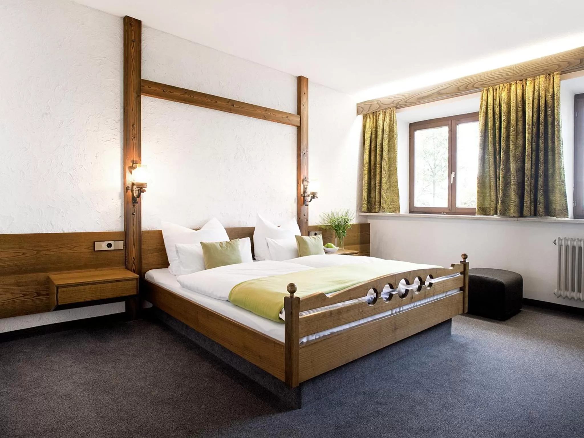 Bed in Hotel-Landgasthof KREUZ