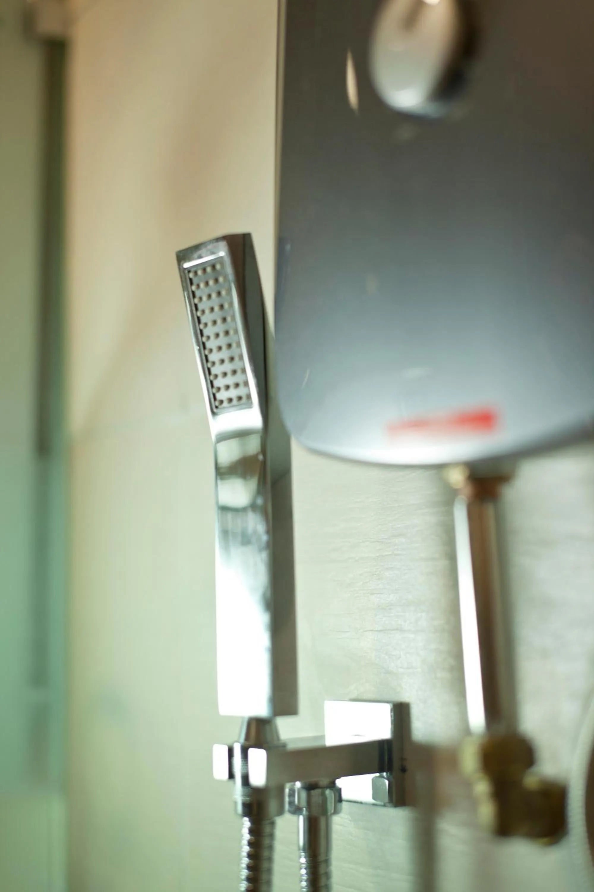 Shower in Euro+ Hotel Johor Bahru