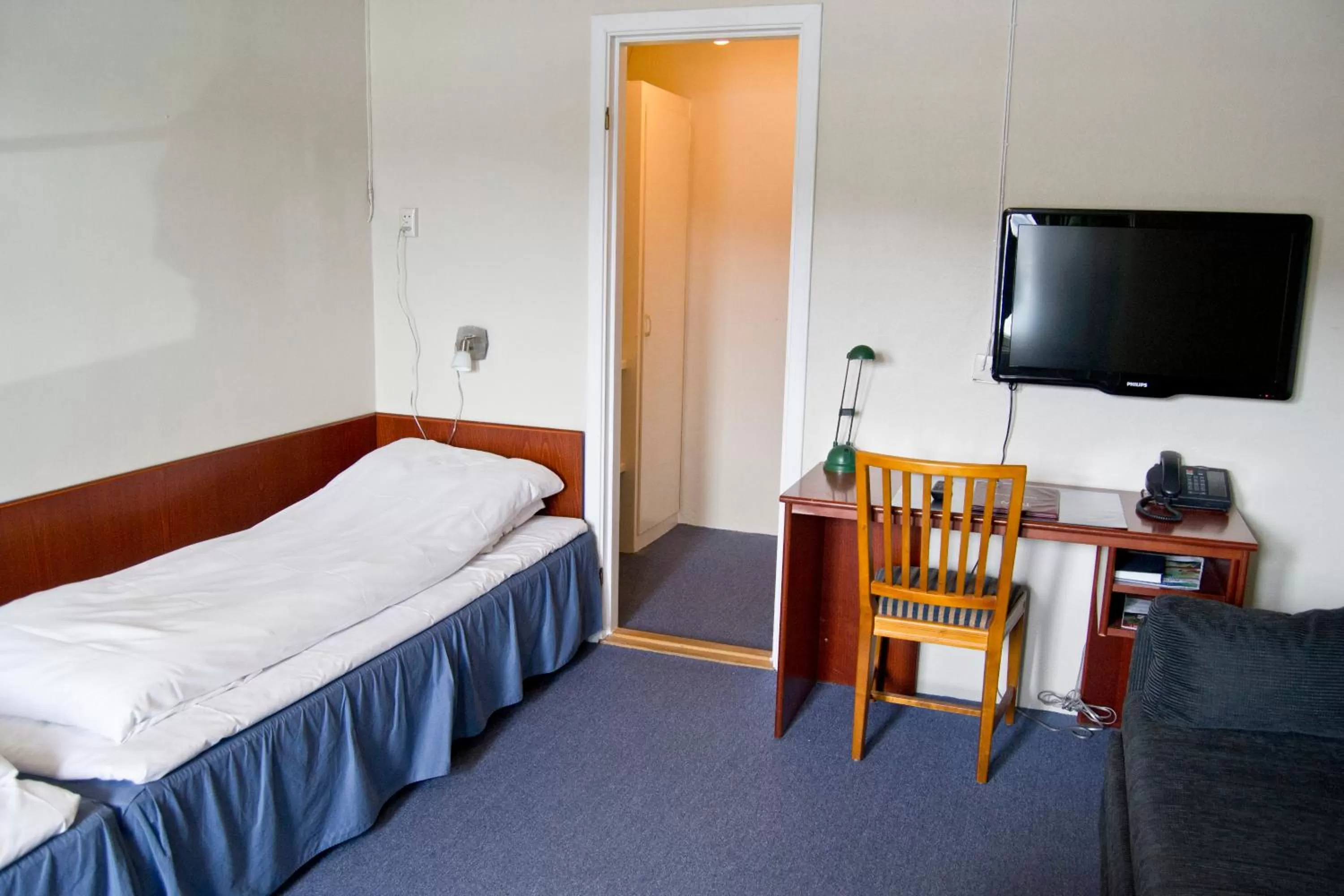 Decorative detail, Bed in Moi Hotel