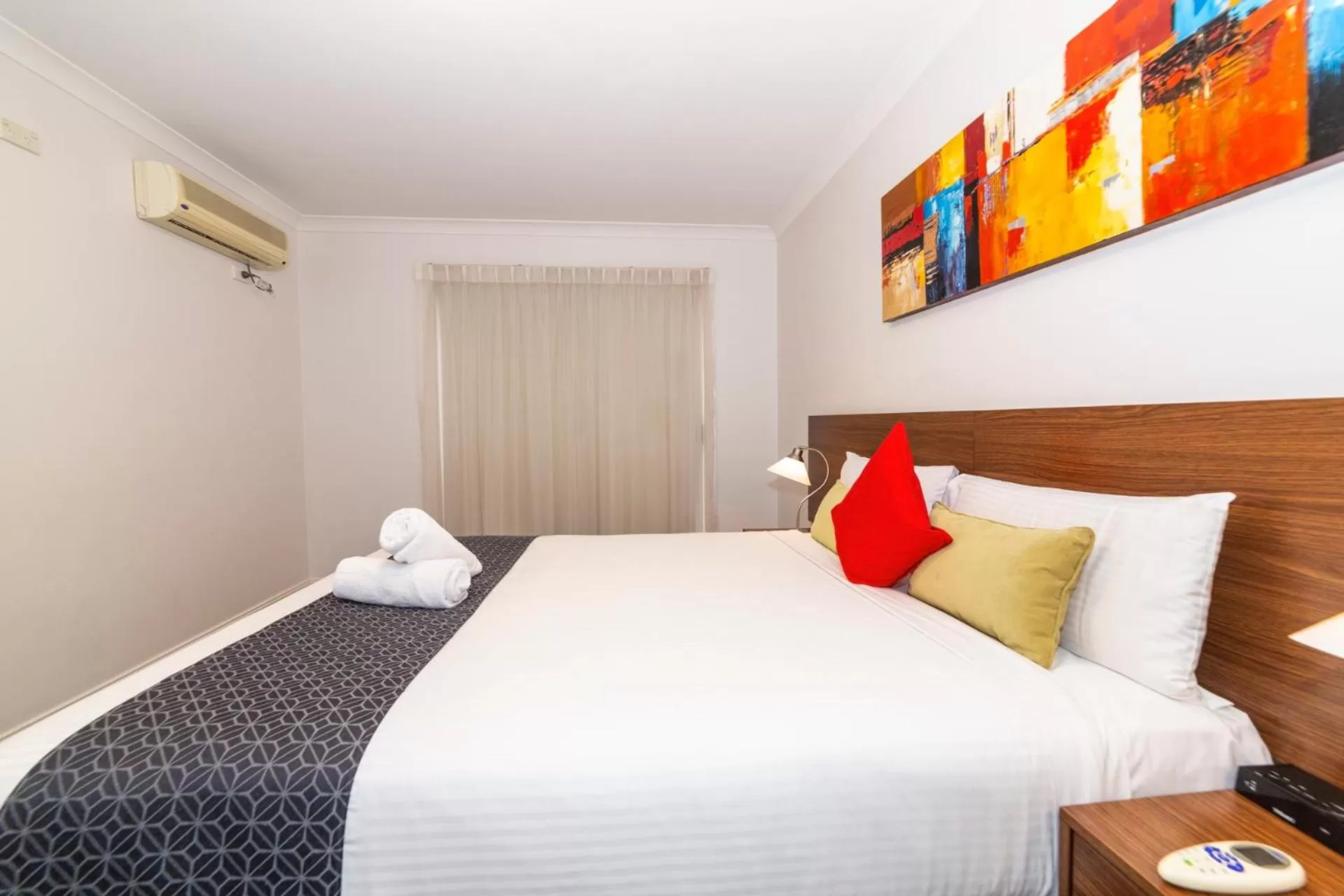 Bed in Amazing Accommodations: St Kilda