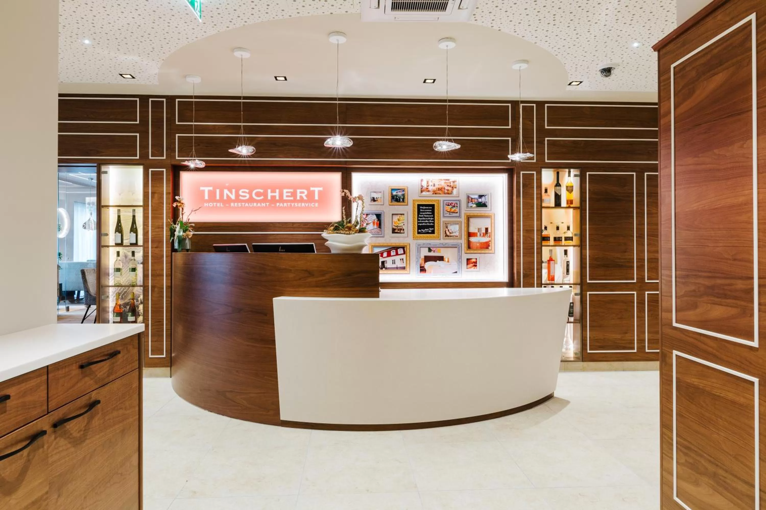Lobby or reception in Tinschert Hotel-Restaurant-Partyservice