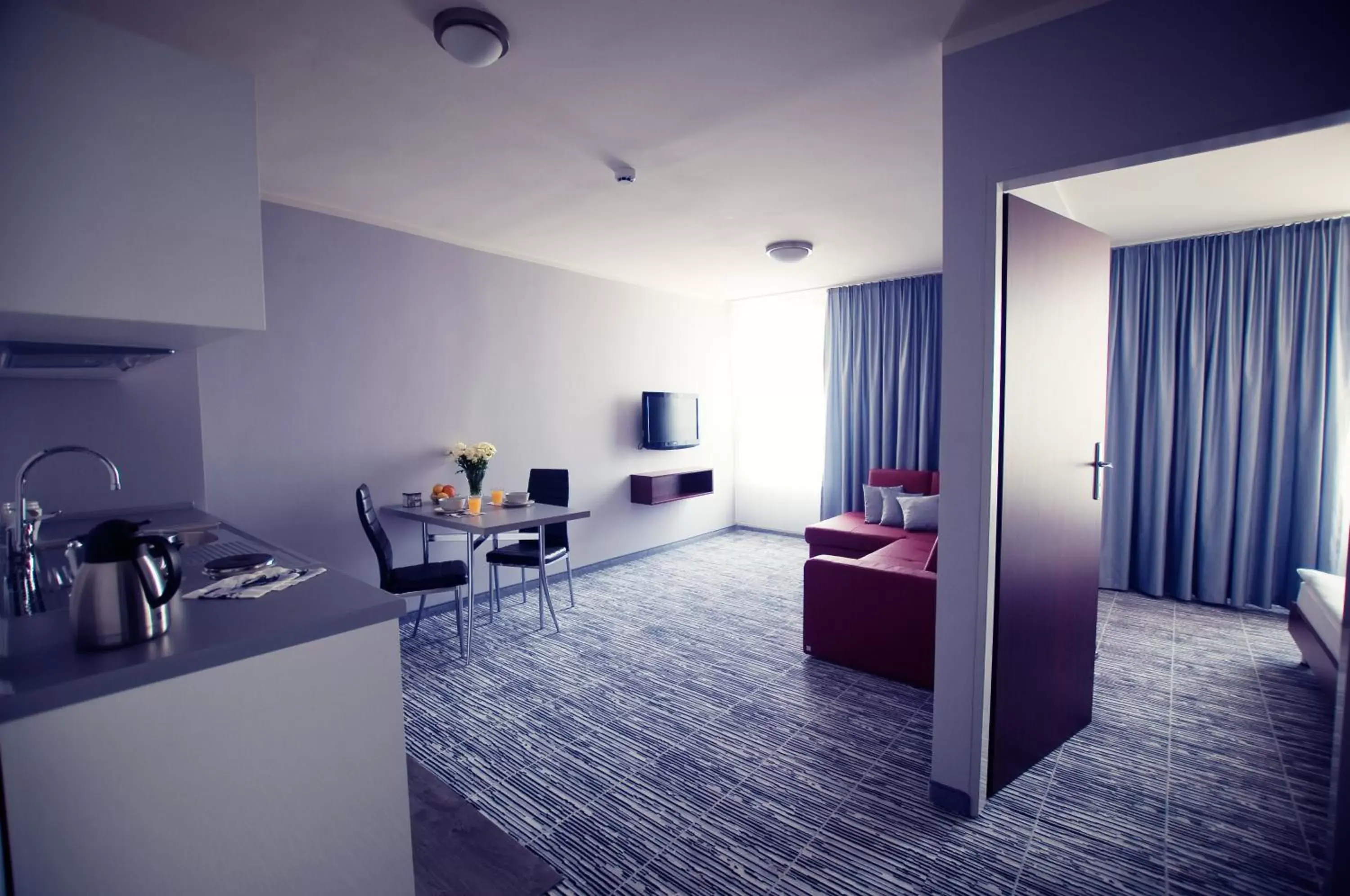 One-Bedroom Apartment in Hotel Śląsk One-Bedroom Apartment in Hotel Śląsk