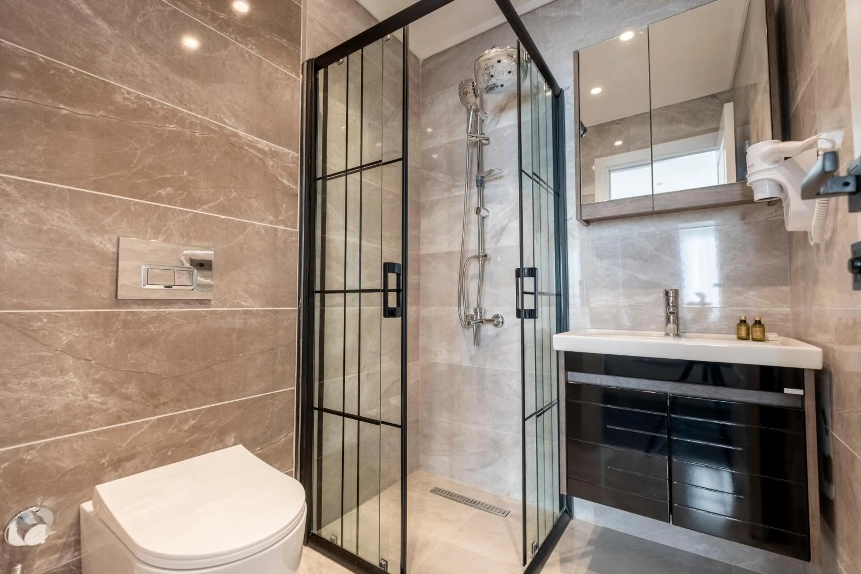 Toilet in Stamboul Hotel & Suites