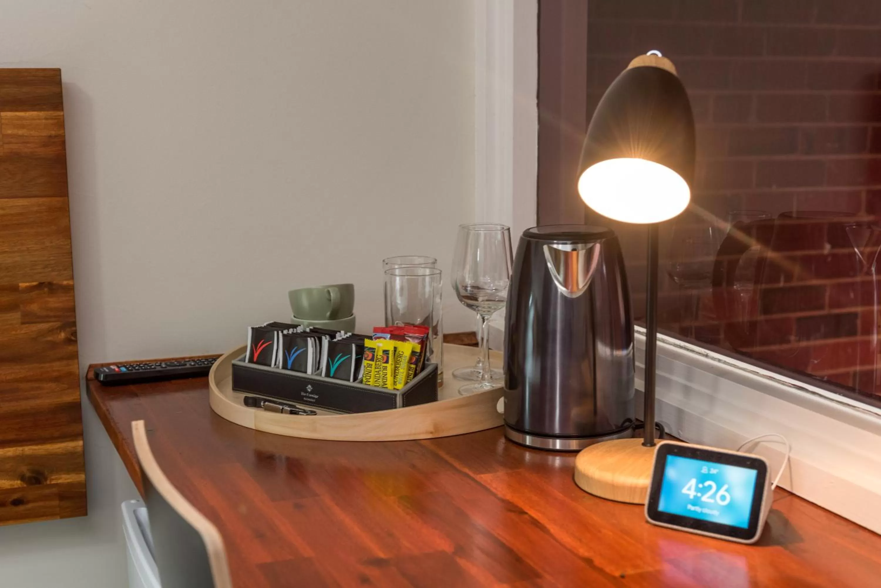 Coffee/tea facilities in Black Sheep Motel Goulburn