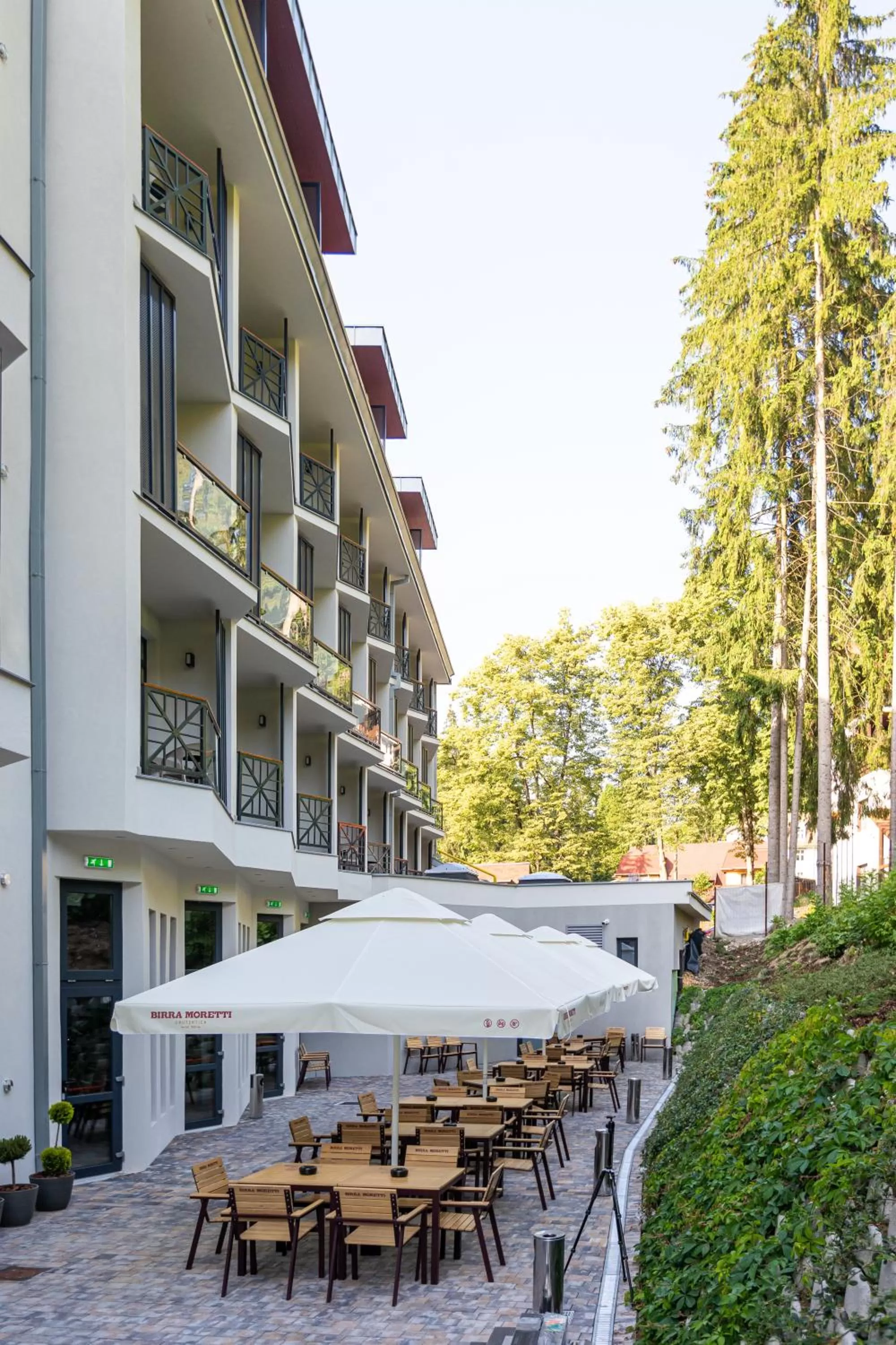 Restaurant/places to eat, Property Building in HOTEL CRYSTAL WELLNESS & SPA superior