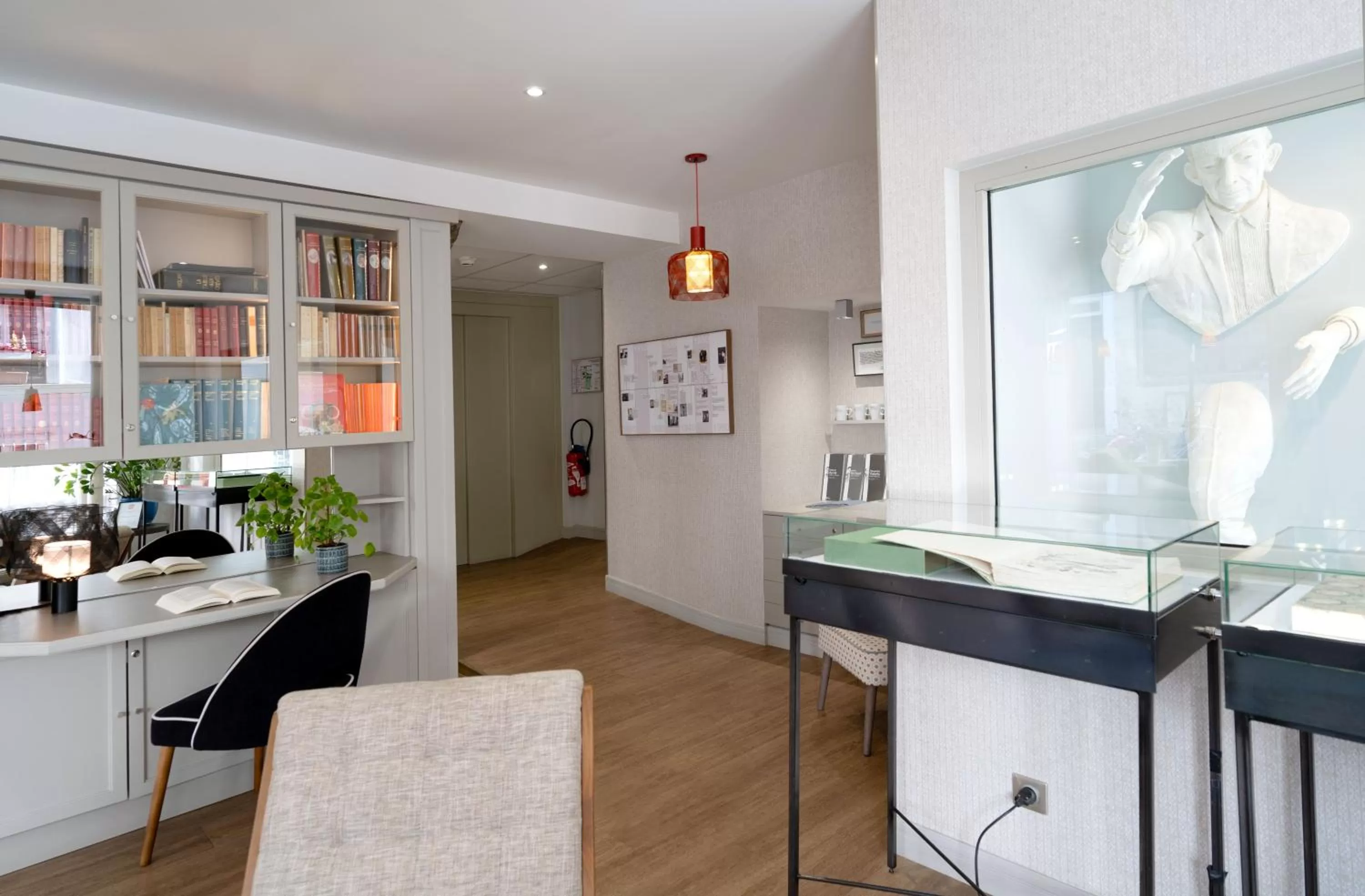 Lobby or reception in Hotel Litteraire Marcel Ayme, BW Premier Collection