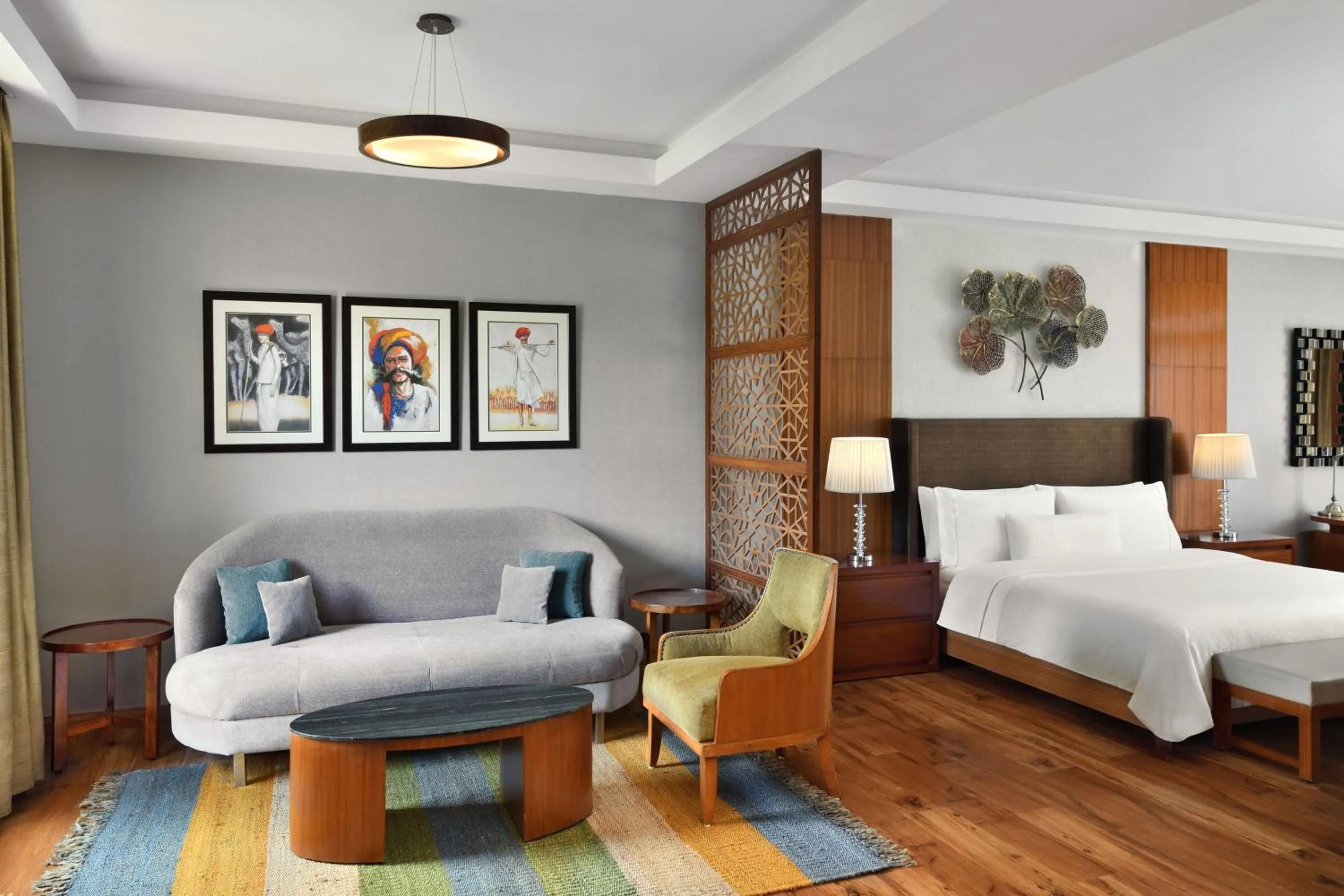 Living room, Bed in The Westin Pushkar Resort & Spa