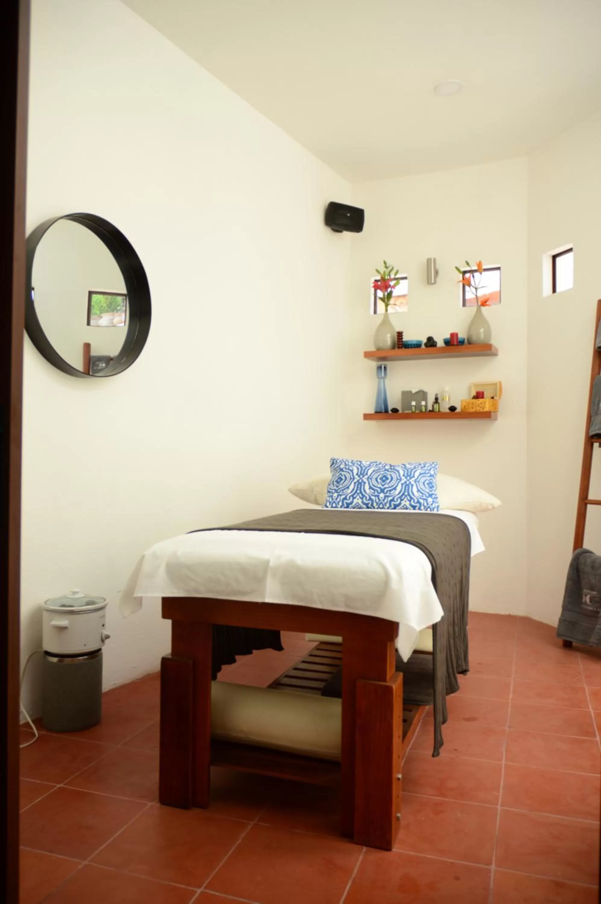 Massage in Danzaluna Hotel Boutique