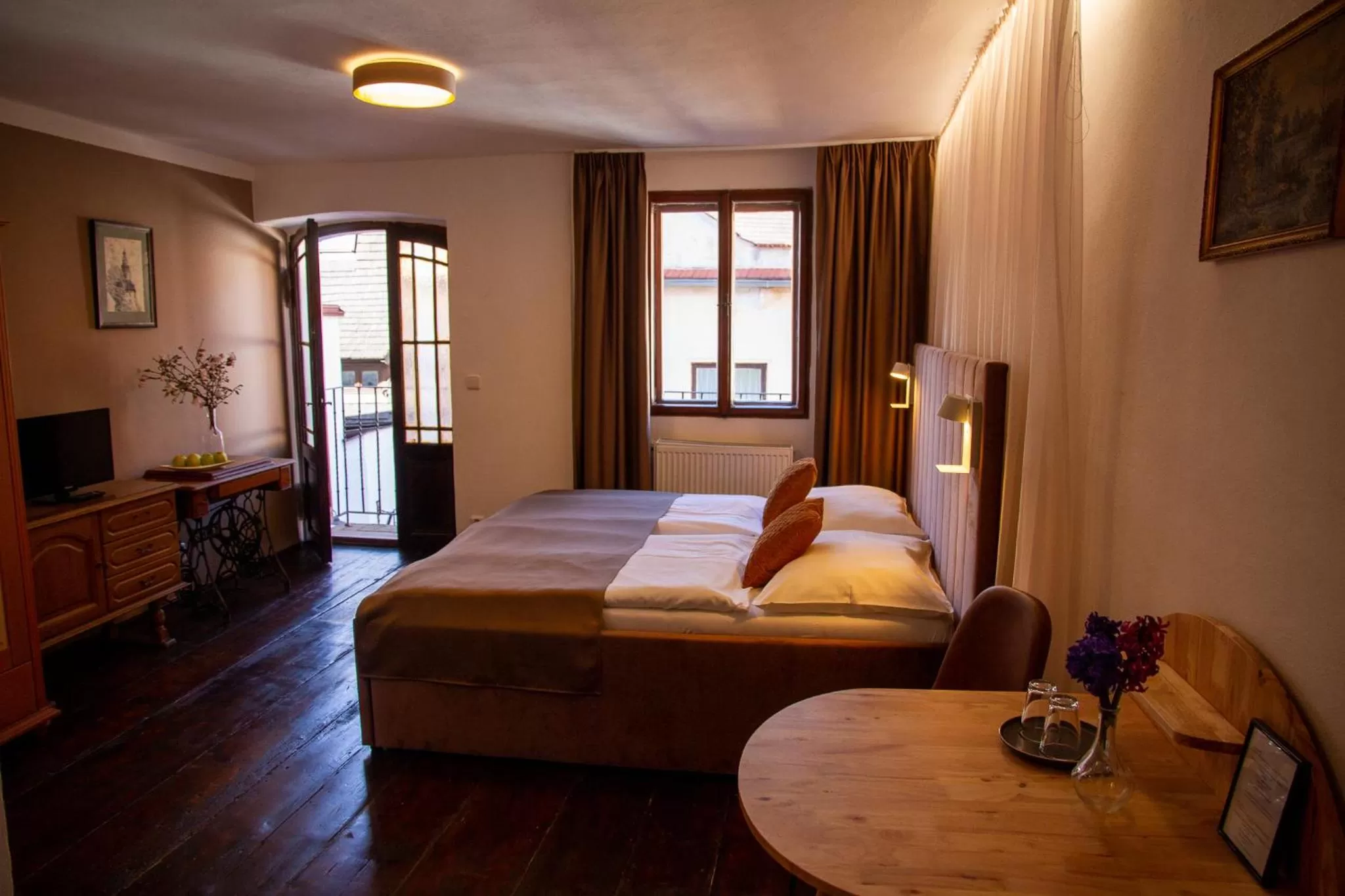 Bed in Hotel Svambersky dum