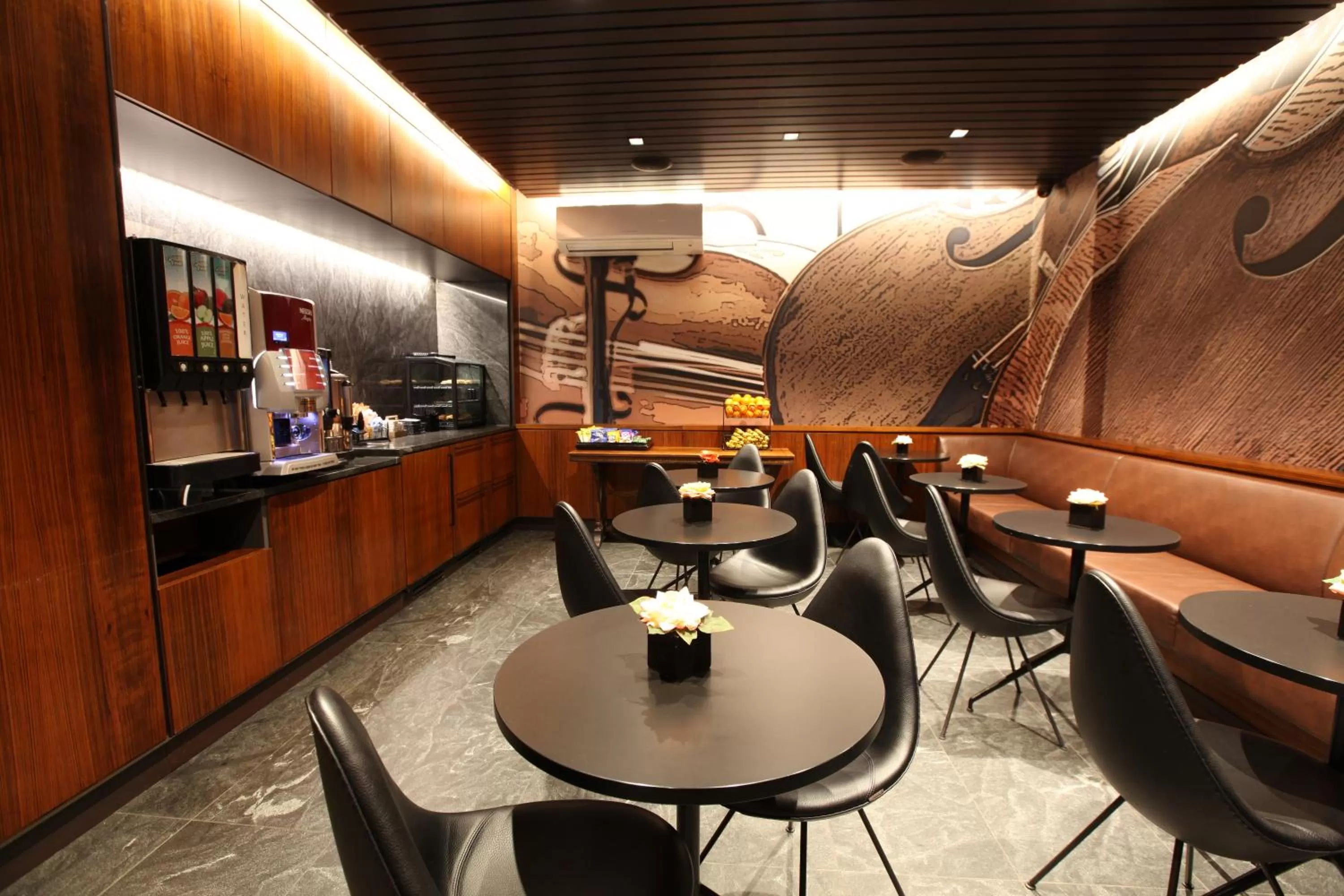 Lobby or reception in Carnegie Hotel