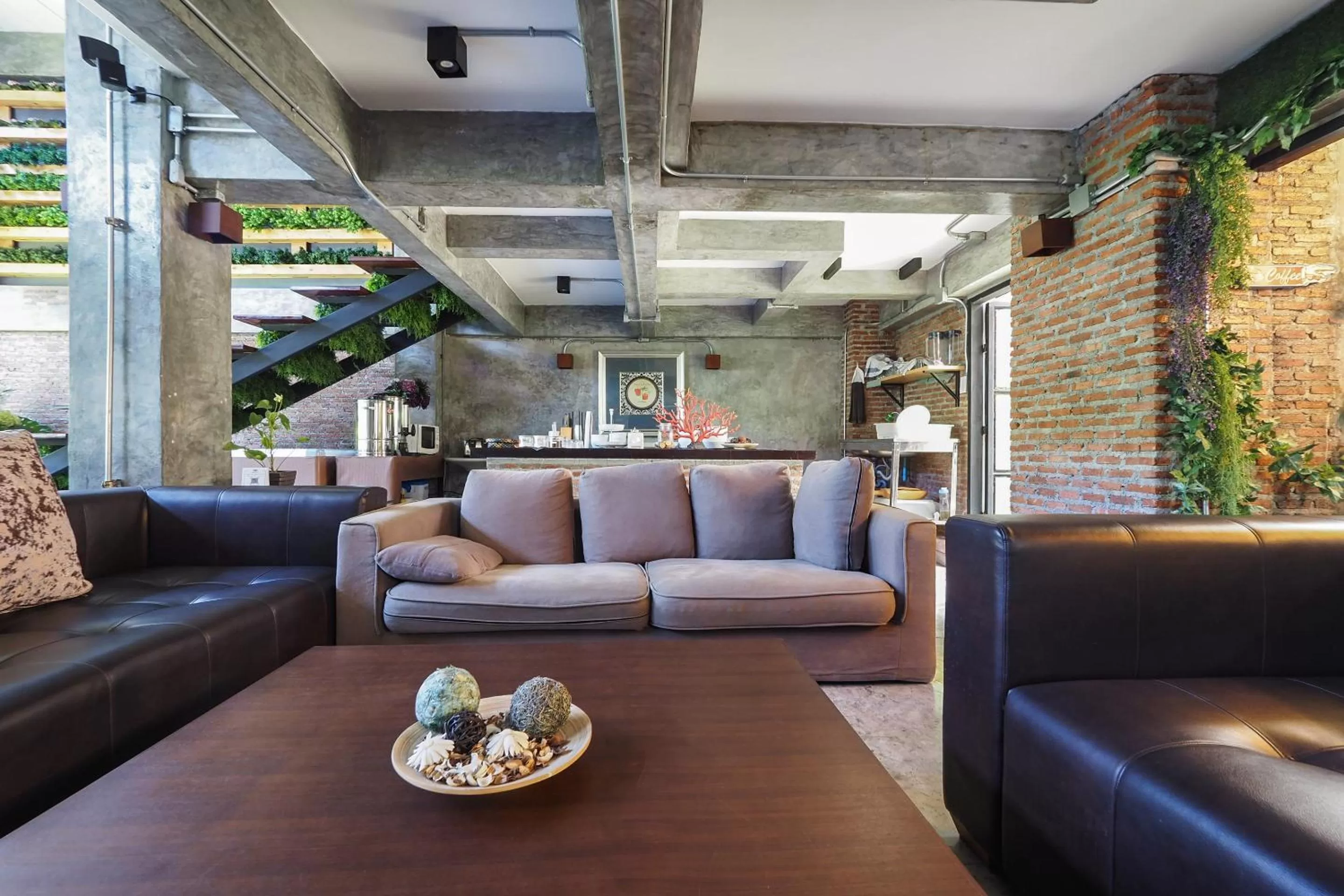 Lobby or reception, Lounge/Bar in Super OYO 75332 Vm1 Hostel