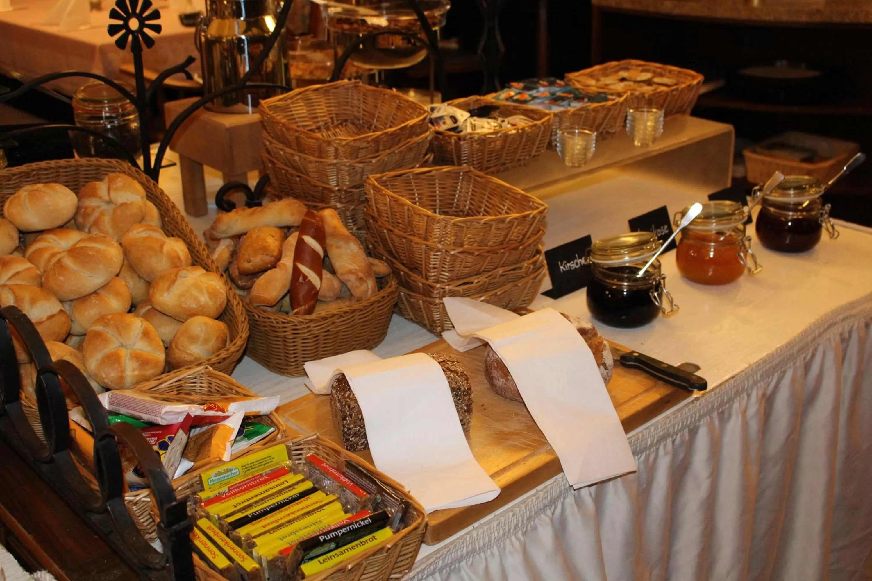 Buffet breakfast in Hotel Ulmer Spatz