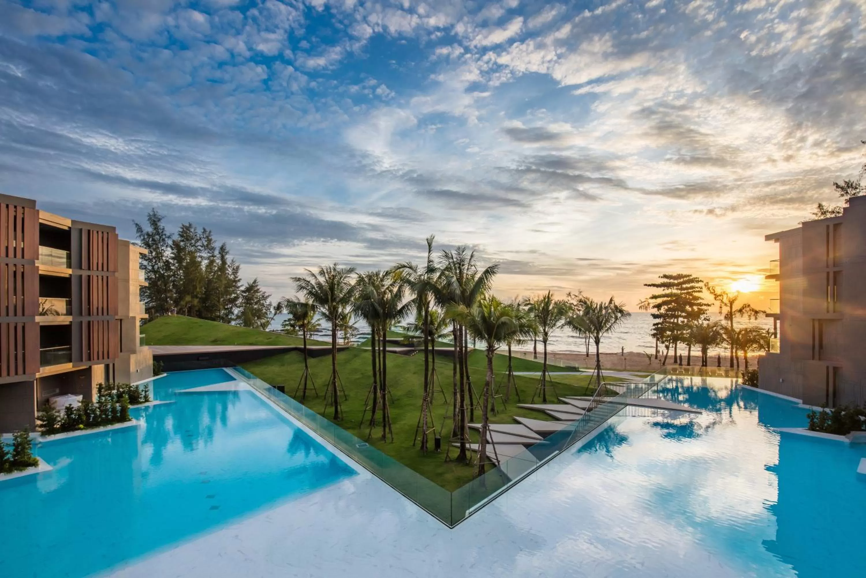 Swimming pool in La Vela Khao Lak - SHA Extra Plus
