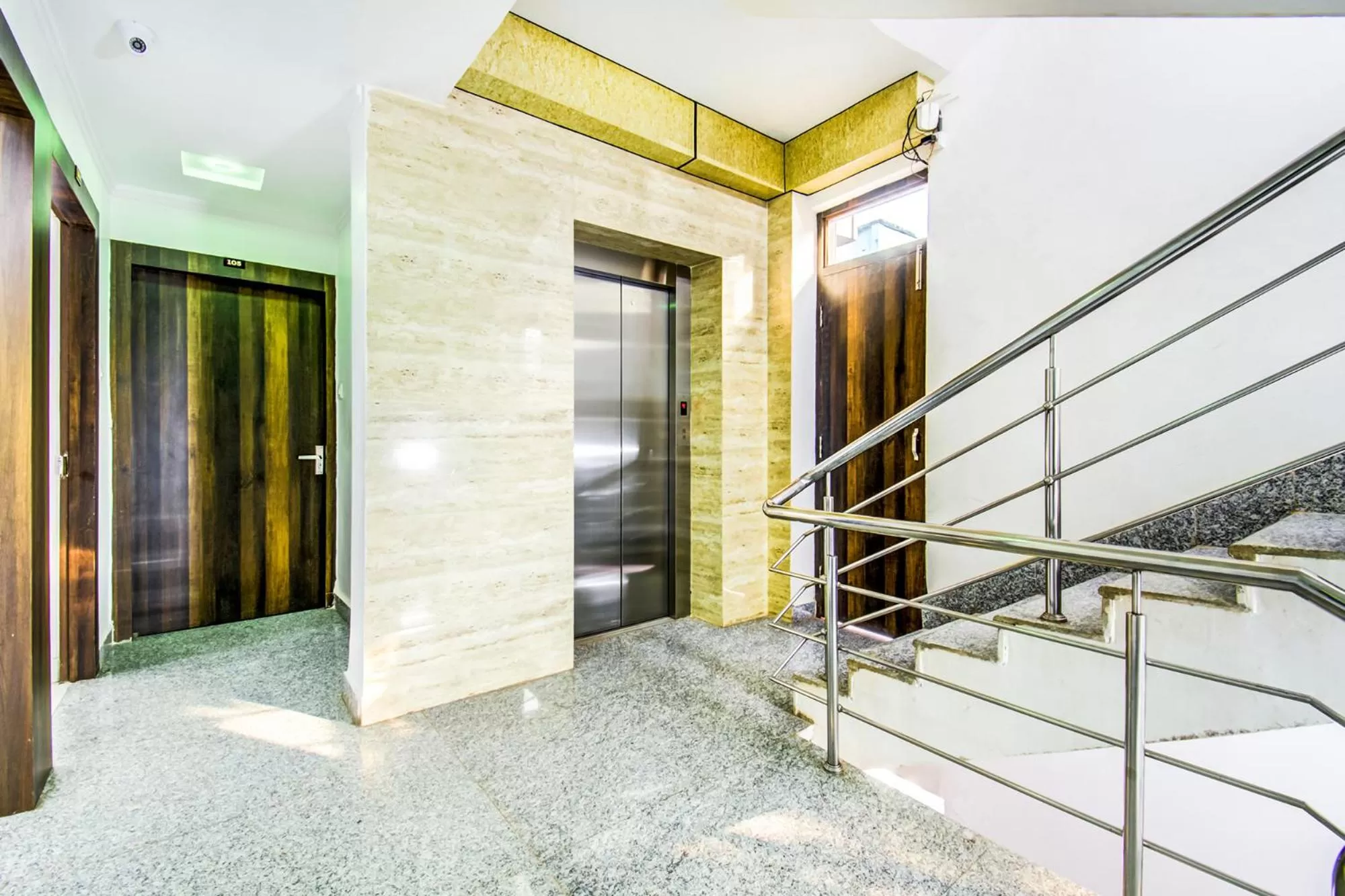 Lobby or reception in FabHotel Grand Sheela