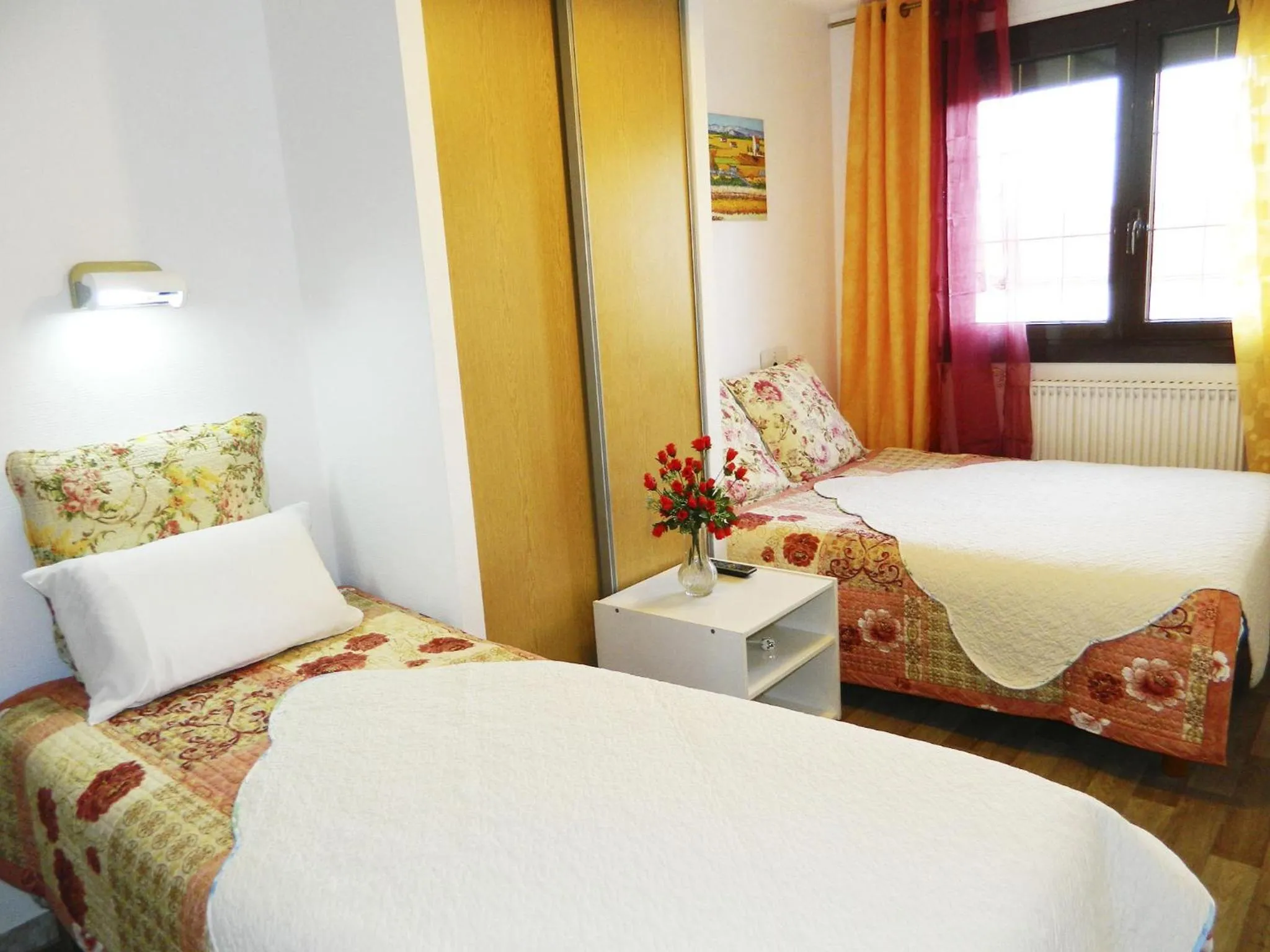 Photo of the whole room, Bed in Hotel Paris Star