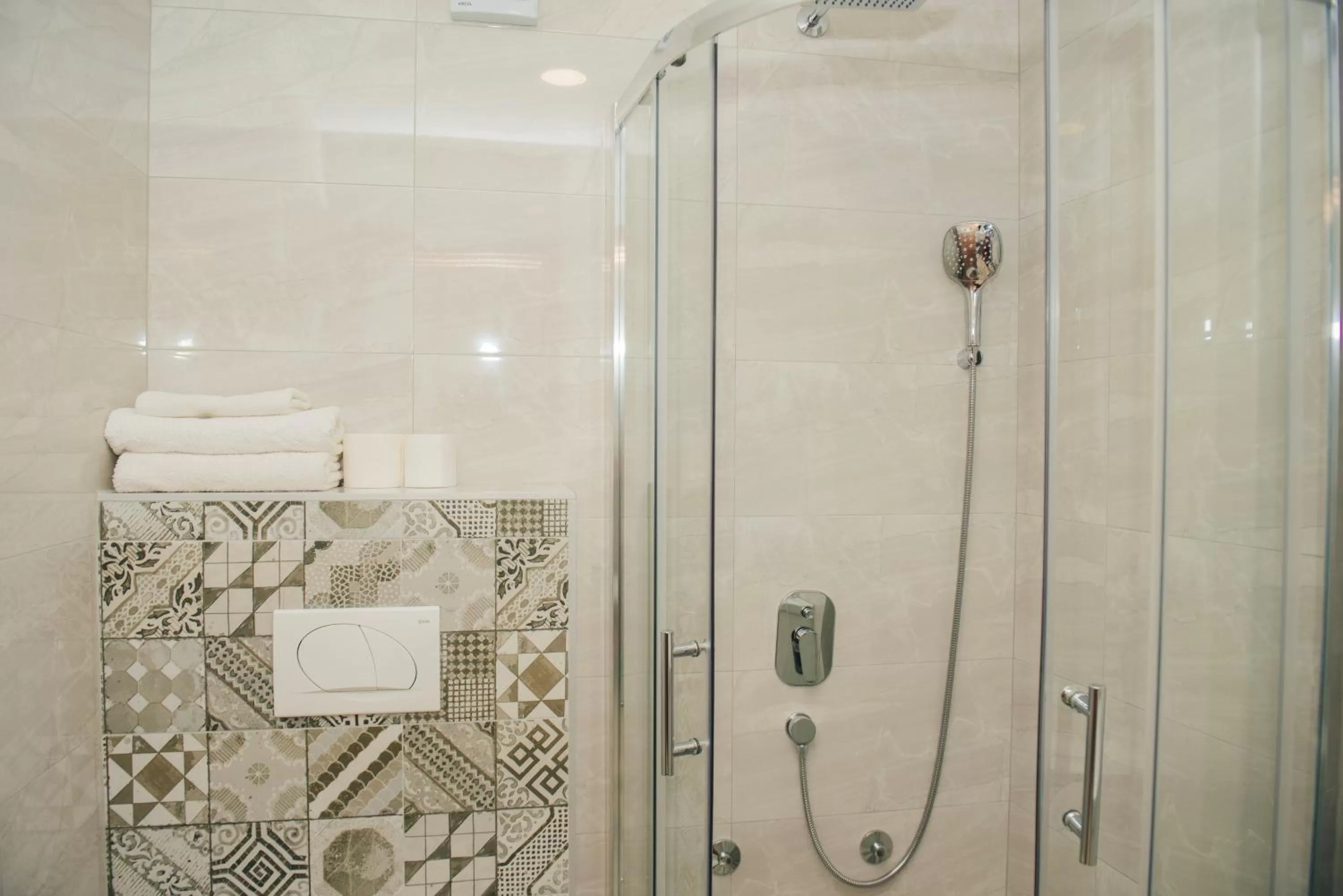 Bathroom in Hotel - Villa Lejla