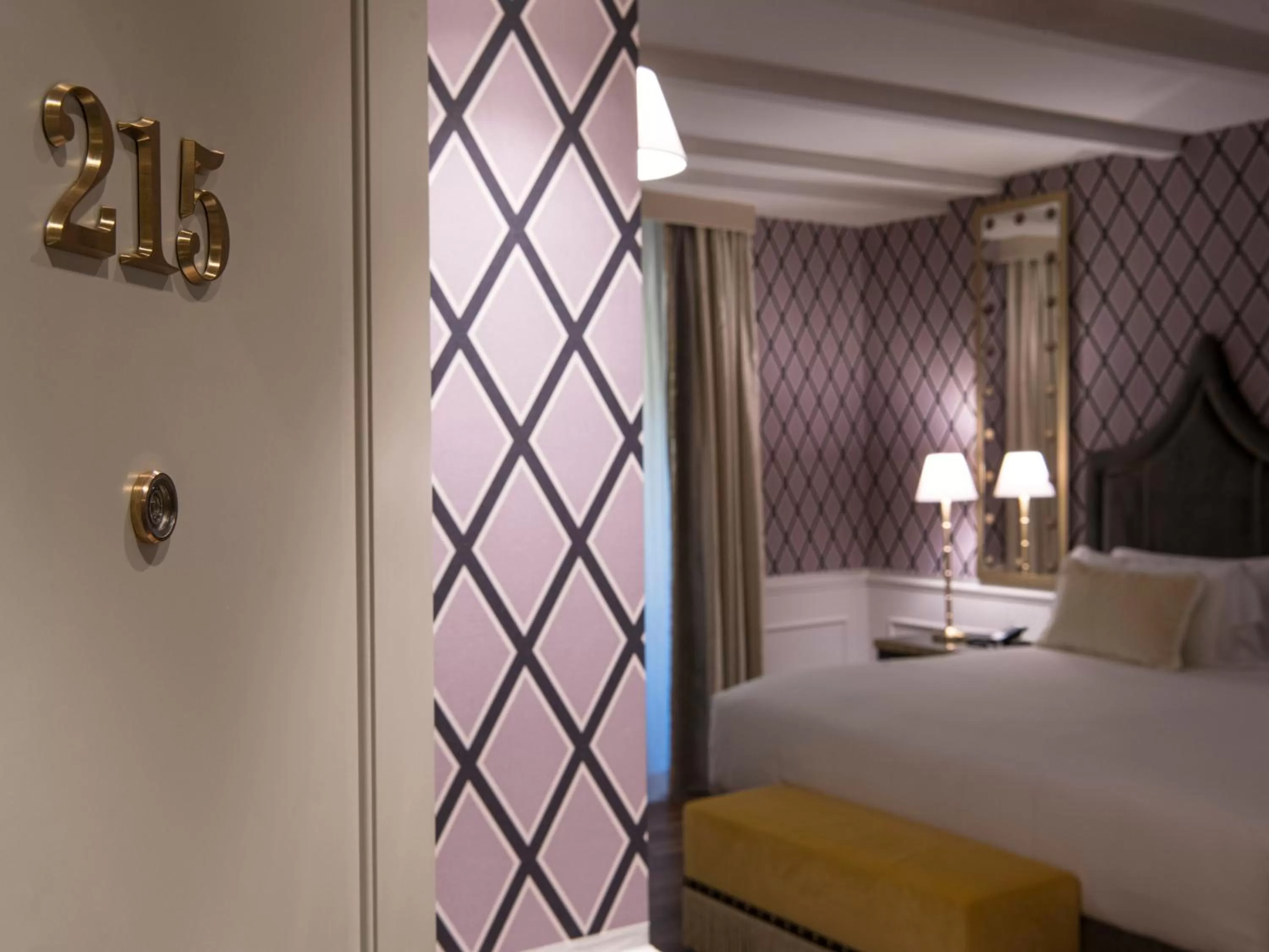 Bed in IL Tornabuoni The Unbound Collection by Hyatt