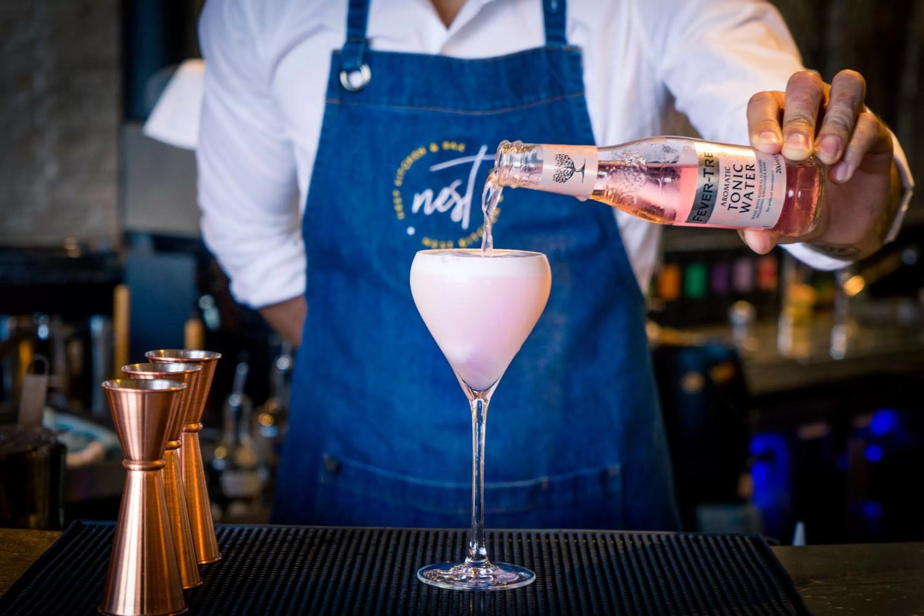 Food and drinks in Kamana Lakehouse