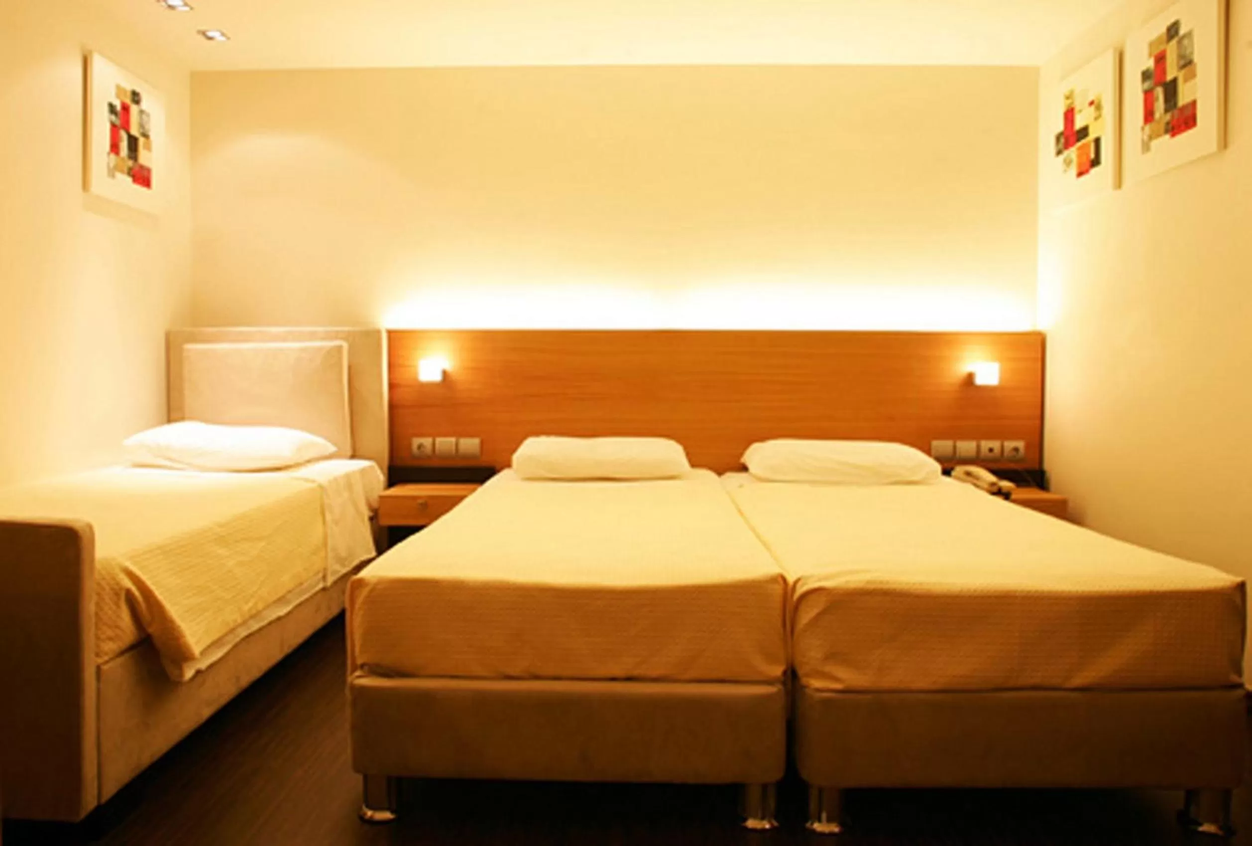 Triple Room in Capsis Hotel Thessaloniki