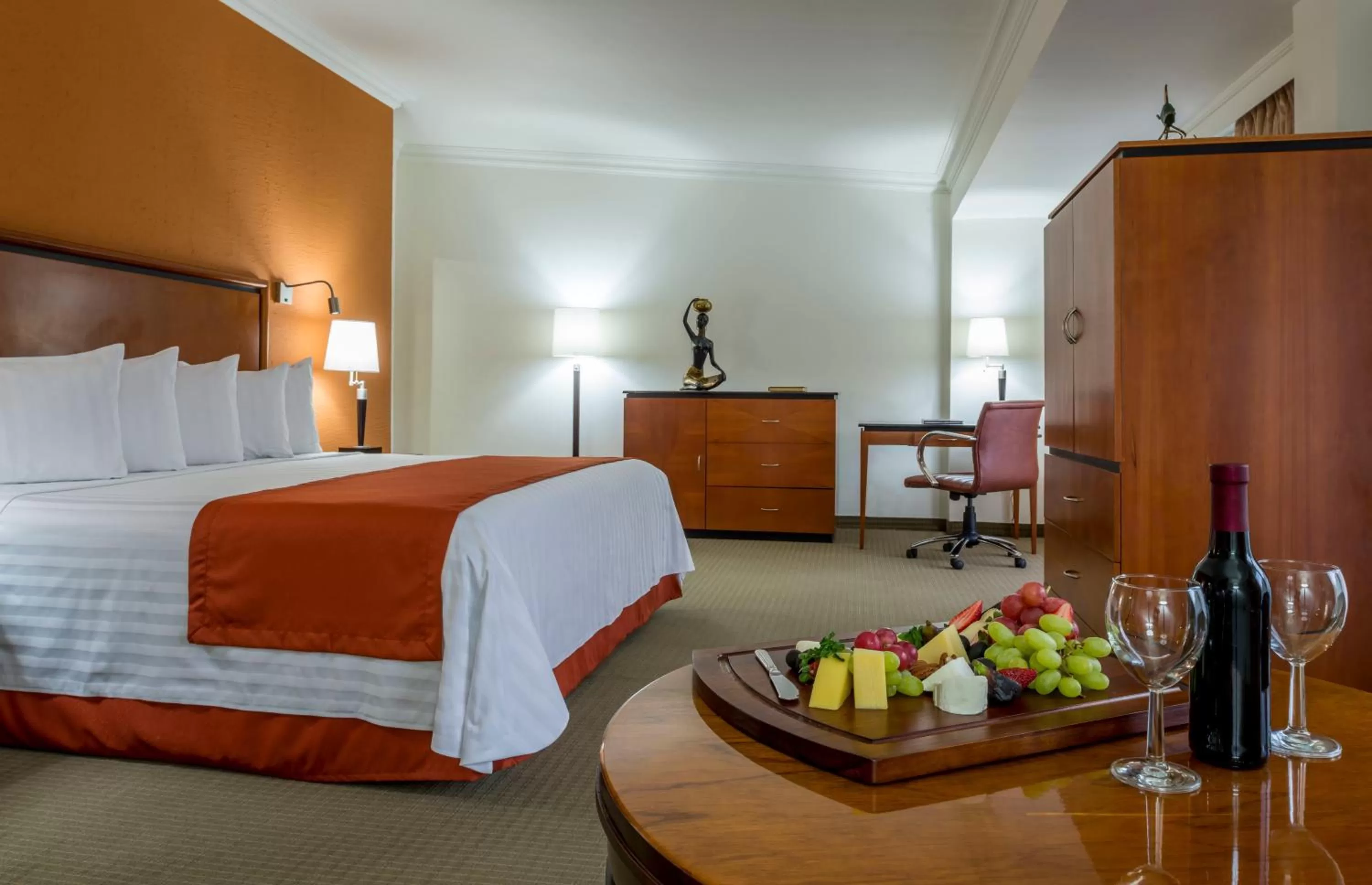 Presidential Suite in HS HOTSSON Hotel Tampico