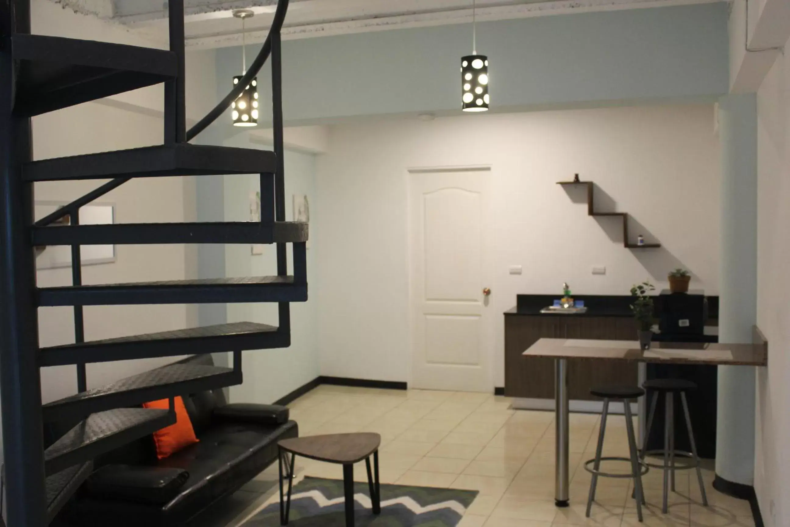 Deluxe Apartment in Cando Living Apartments in Central Avenue Deluxe Apartment in Cando Living Apartments in Central Avenue