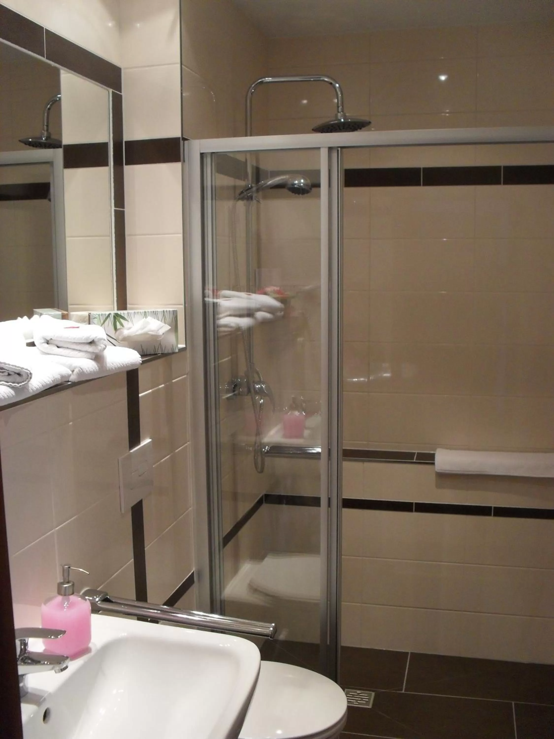 Bathroom in In Piazza