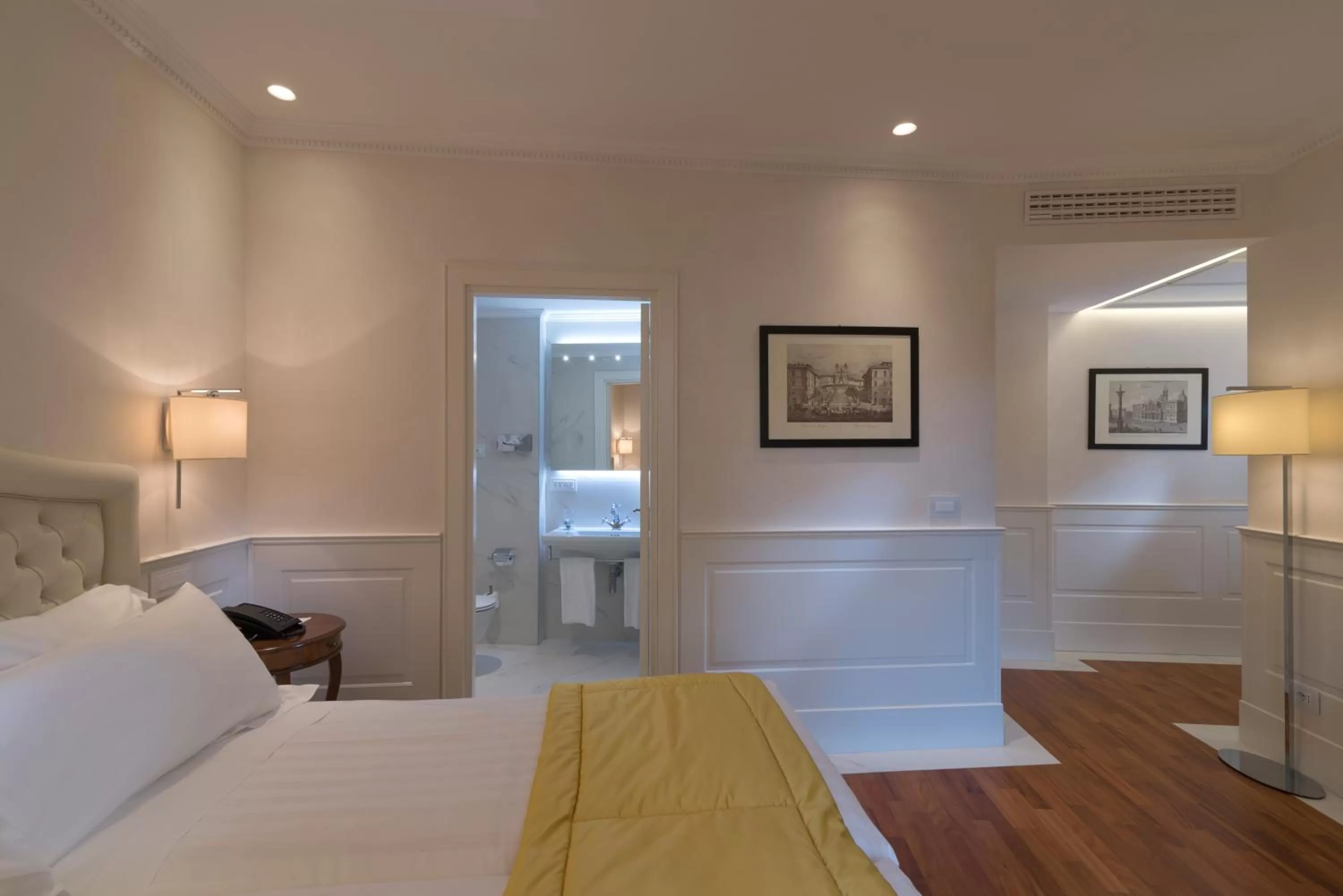 Photo of the whole room, Bed in Hotel Degli Artisti