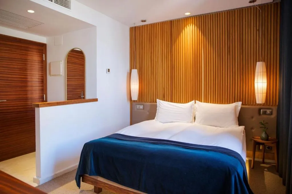 Photo of the whole room, Bed in Portixol Hotel & Restaurant