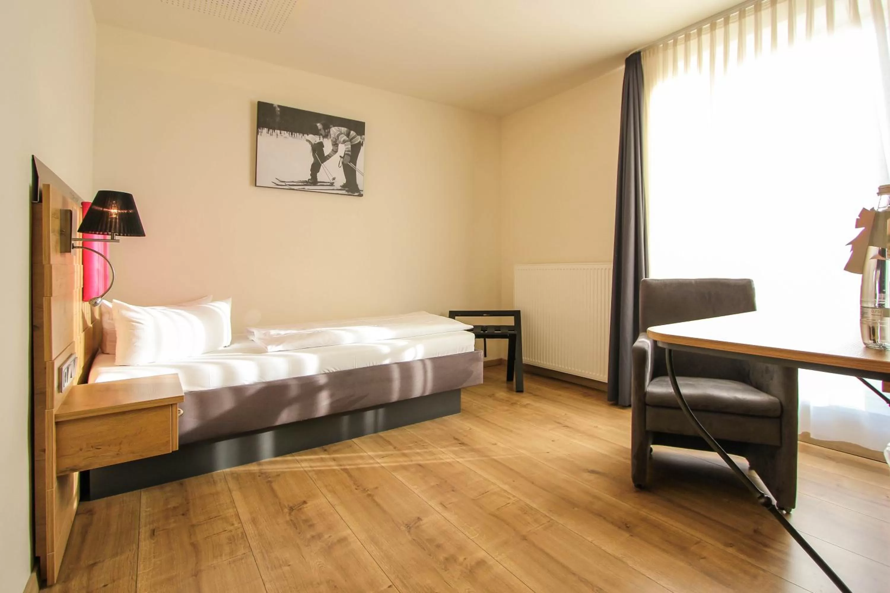 Photo of the whole room, Bed in SOLEWERK Hotel