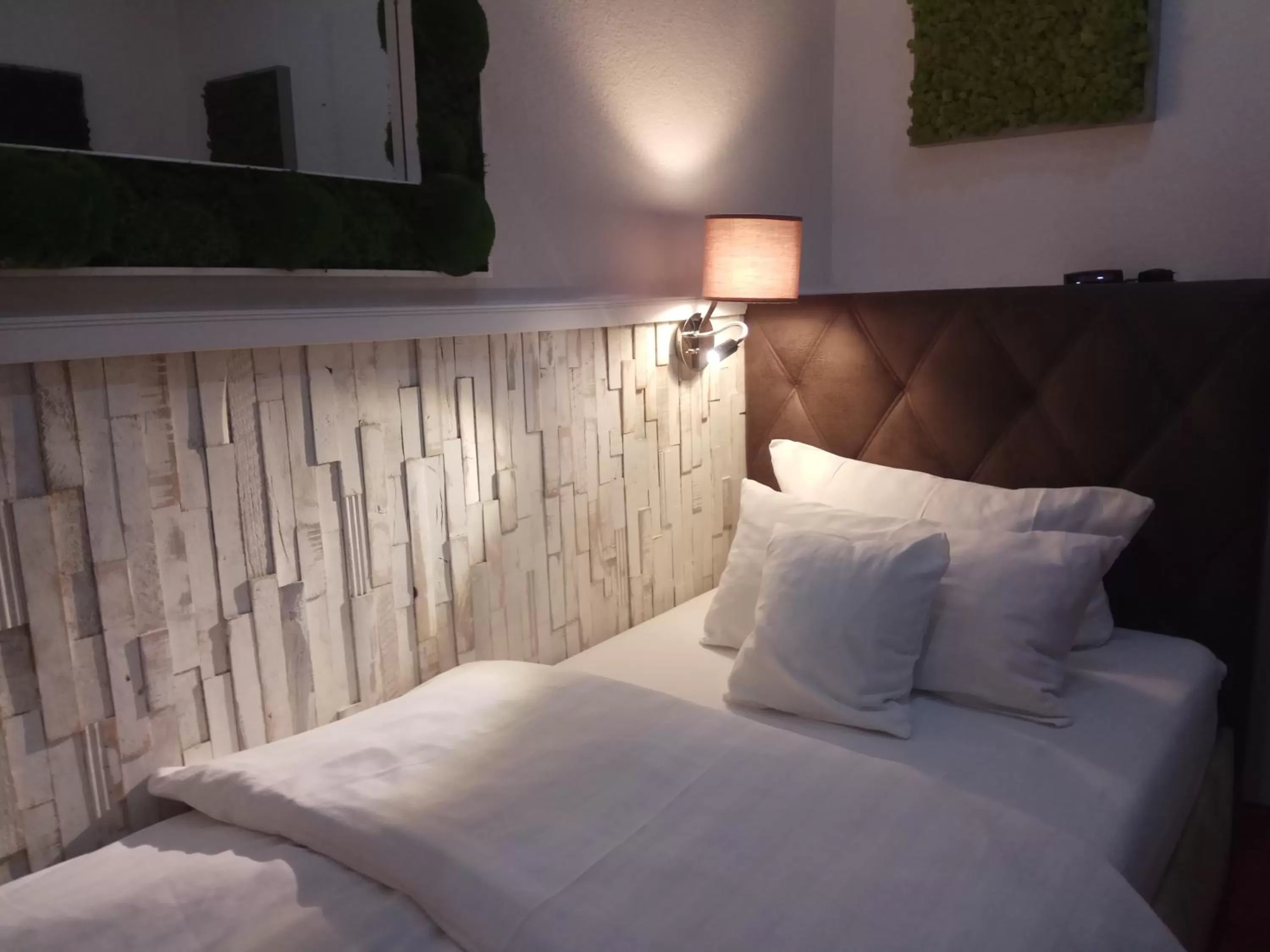 Decorative detail, Bed in Hotel Almrausch