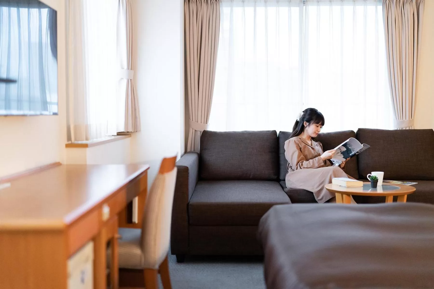 Photo of the whole room in The OneFive Osaka Sakaisuji