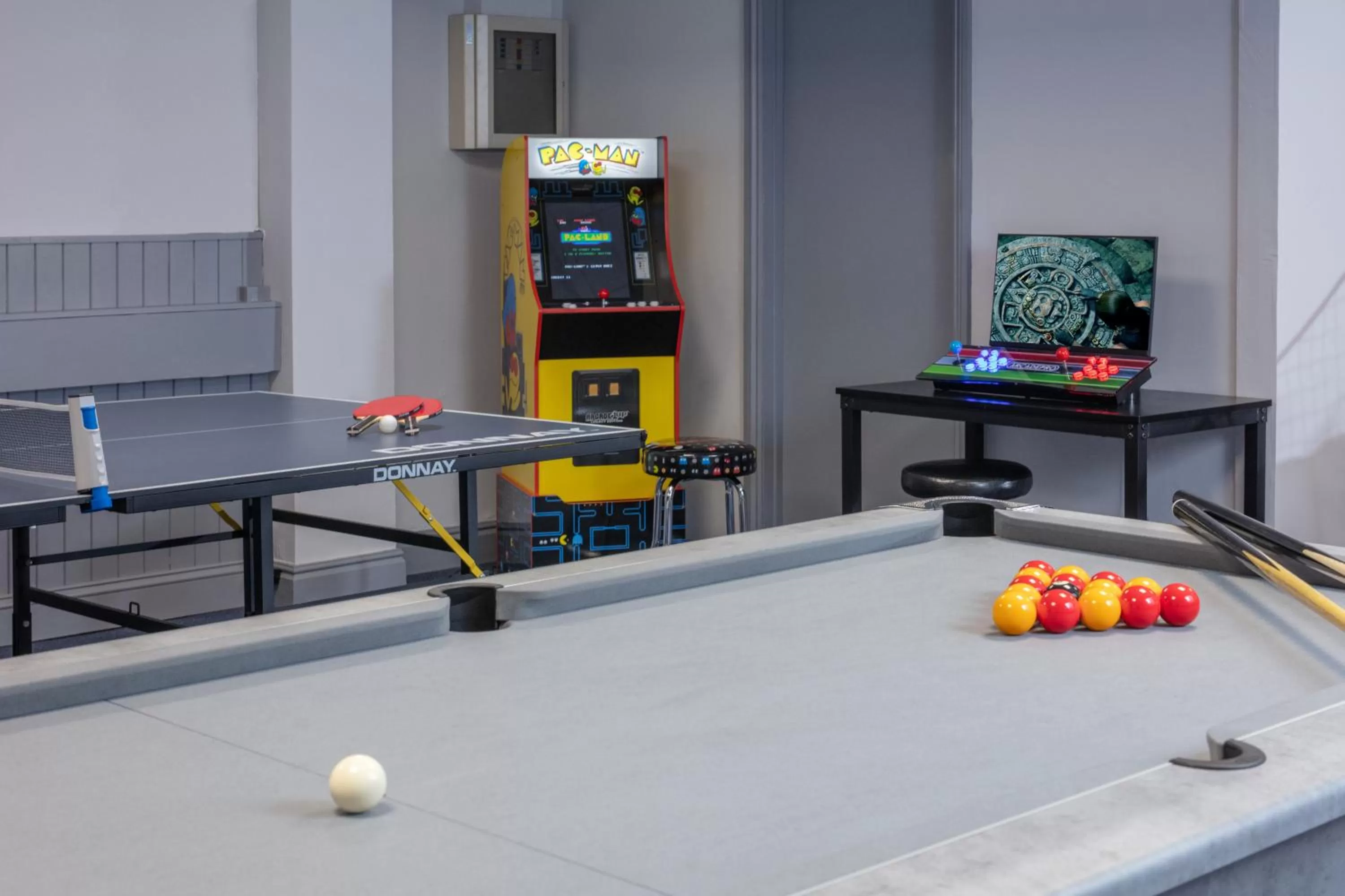 Game Room in Stratford Manor Hotel