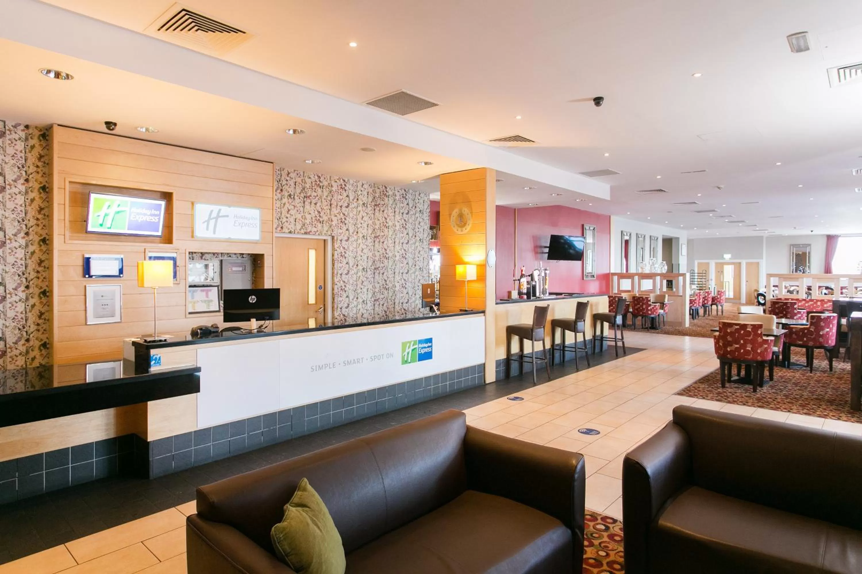 Property building in Holiday Inn Express Antrim by IHG