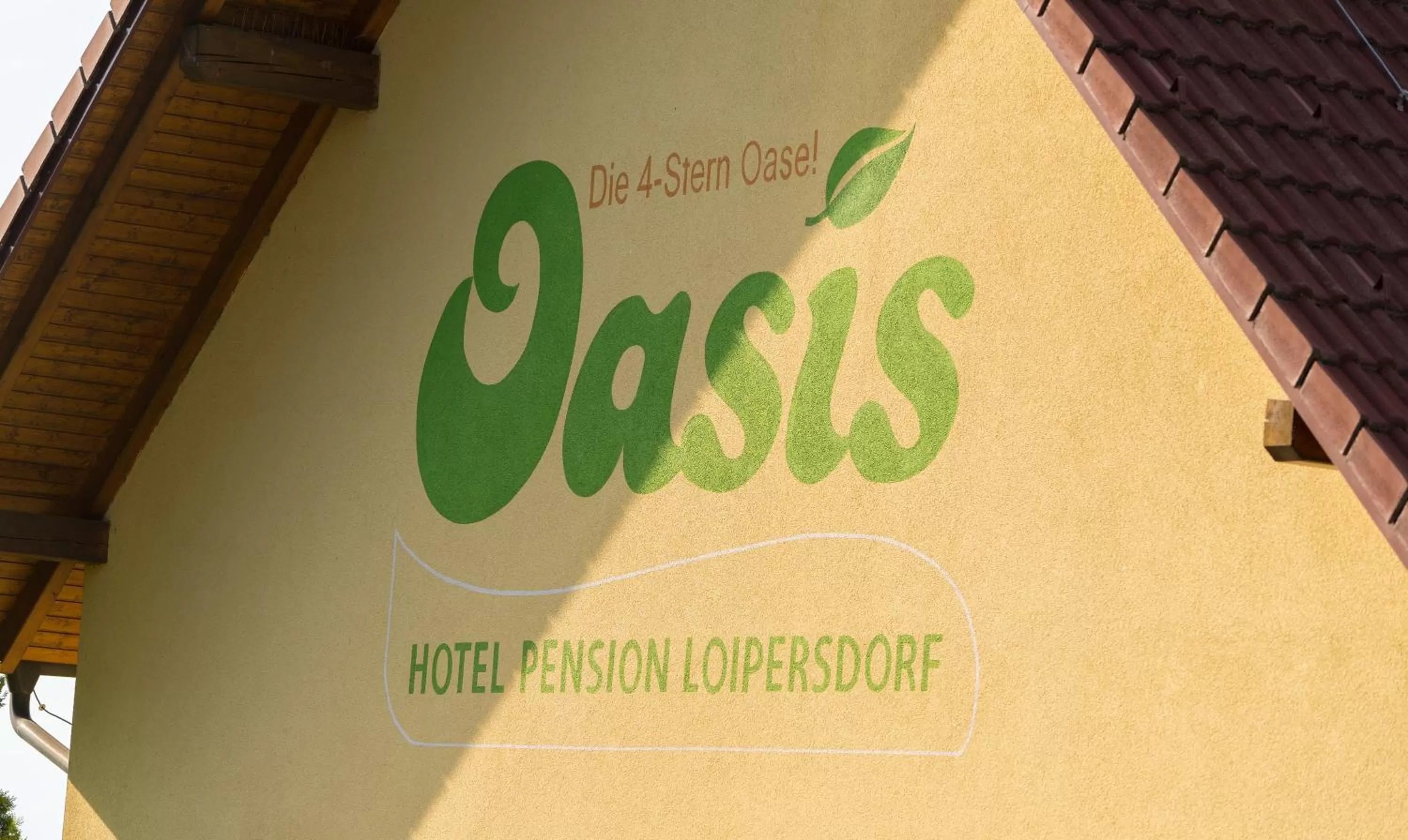Property logo or sign in Hotel Garni Oasis Loipersdorf