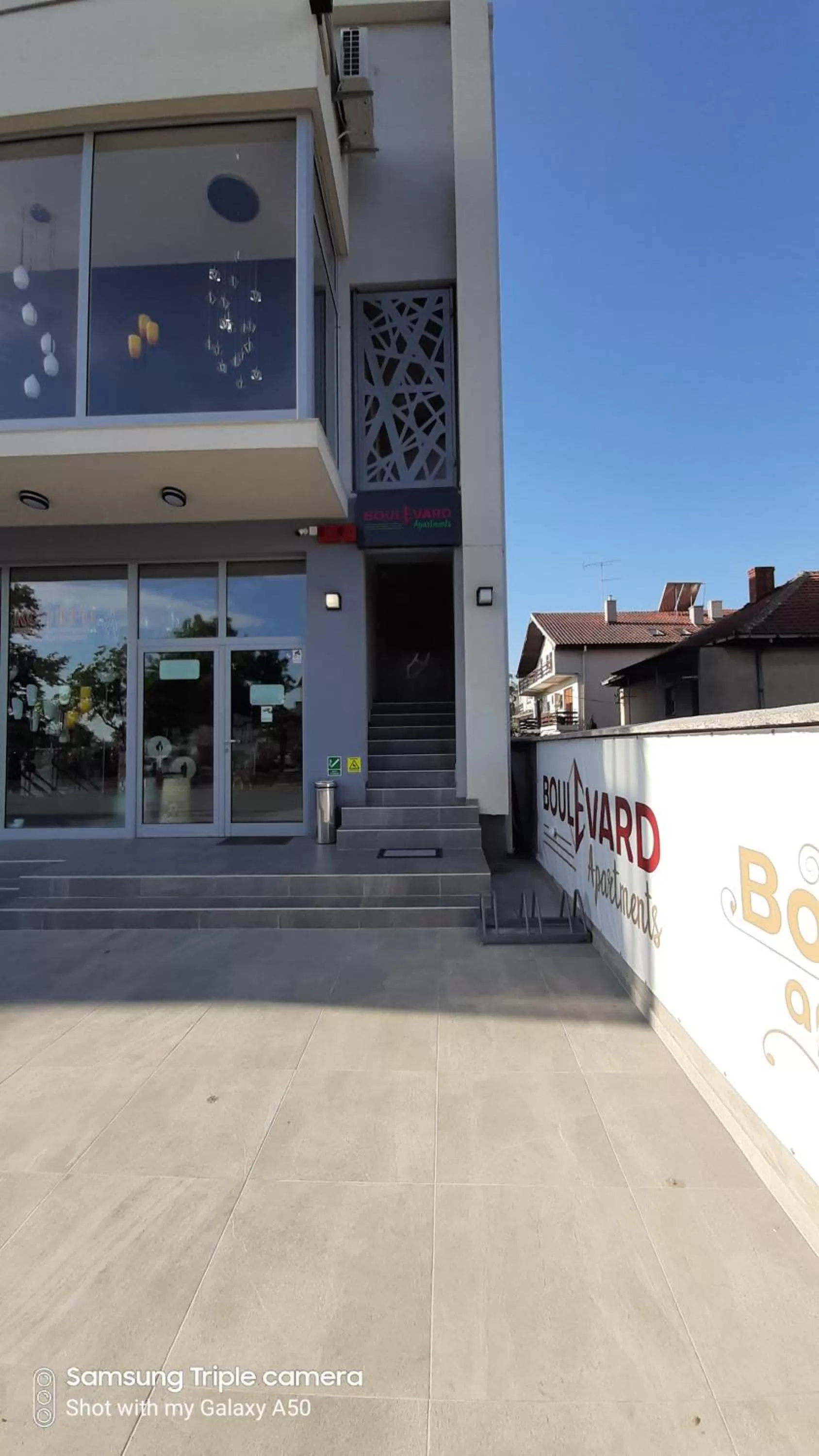 Boulevard Apartments