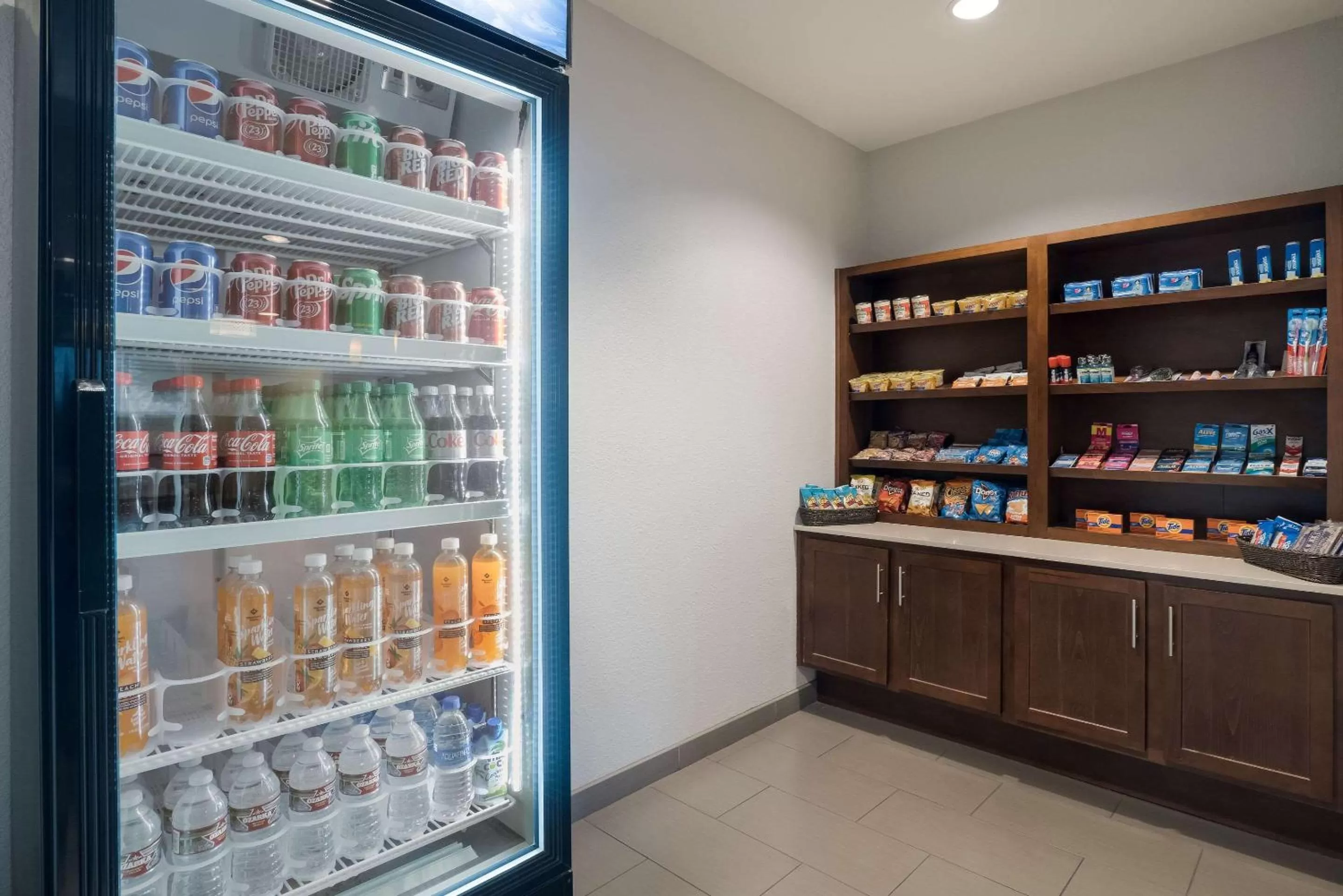 Restaurant/places to eat in Comfort Inn & Suites Victoria North