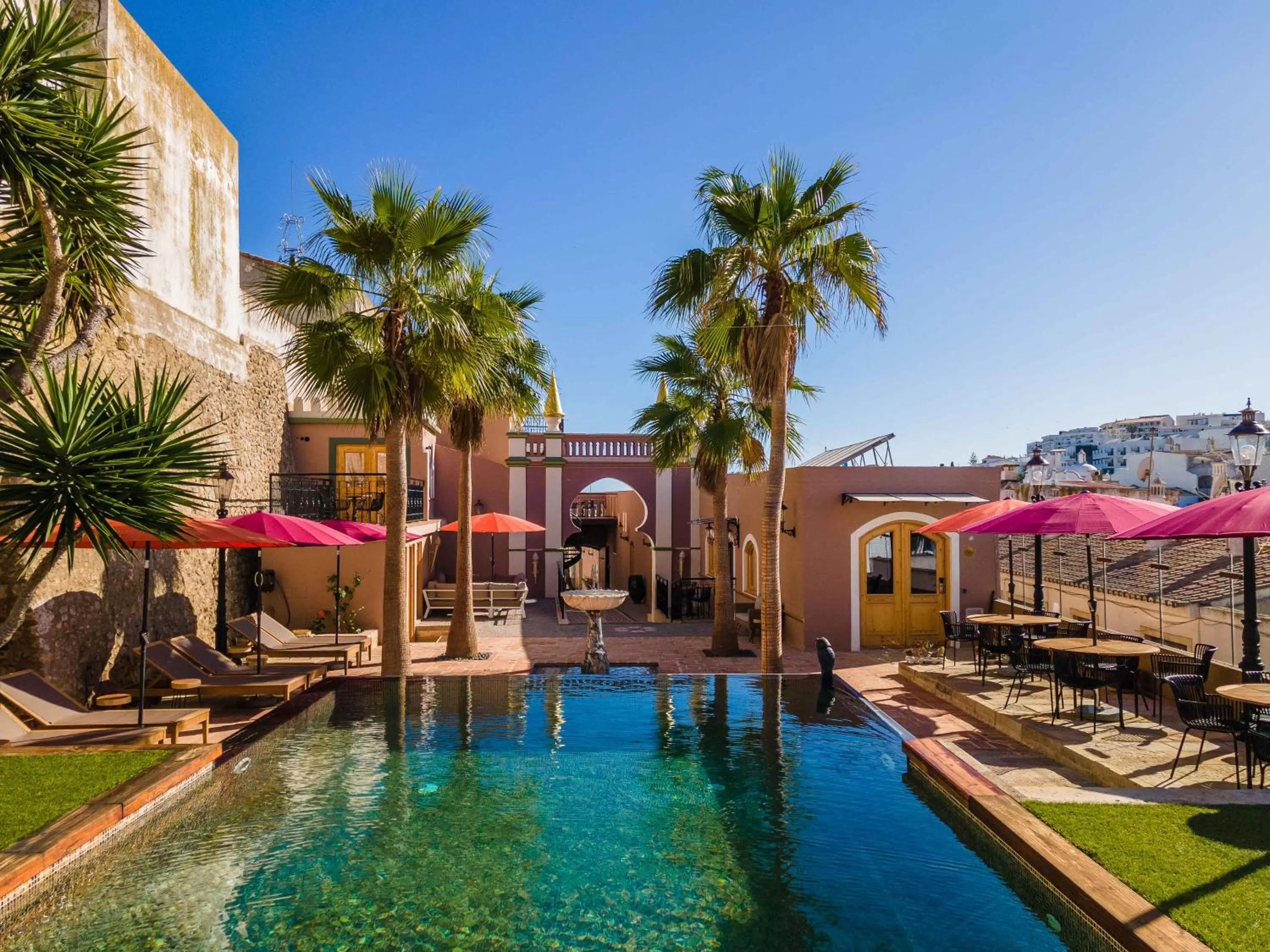 Property building in Vila Origens Boutique Hotel Albufeira – Adults Only